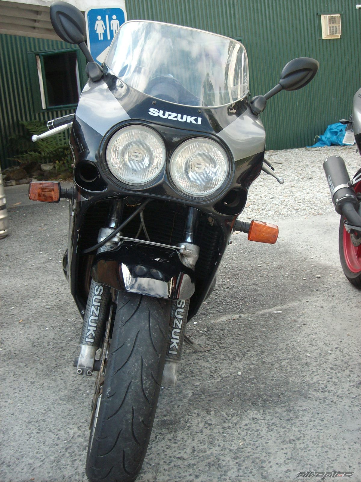 Photo 1619922