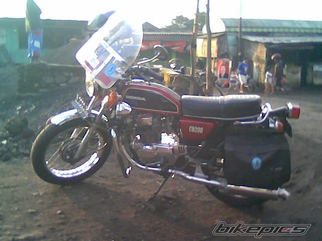 Photo 1619988