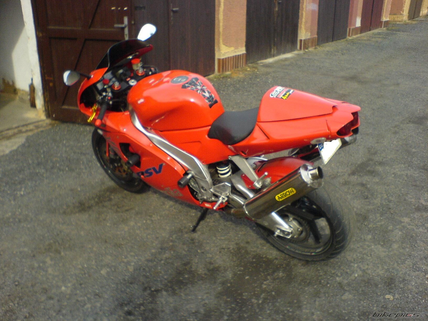 Photo 1620979
