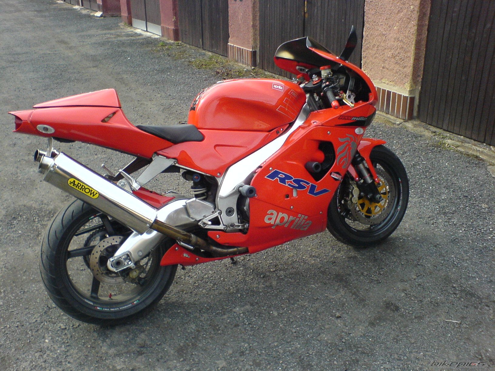 Photo 1620982
