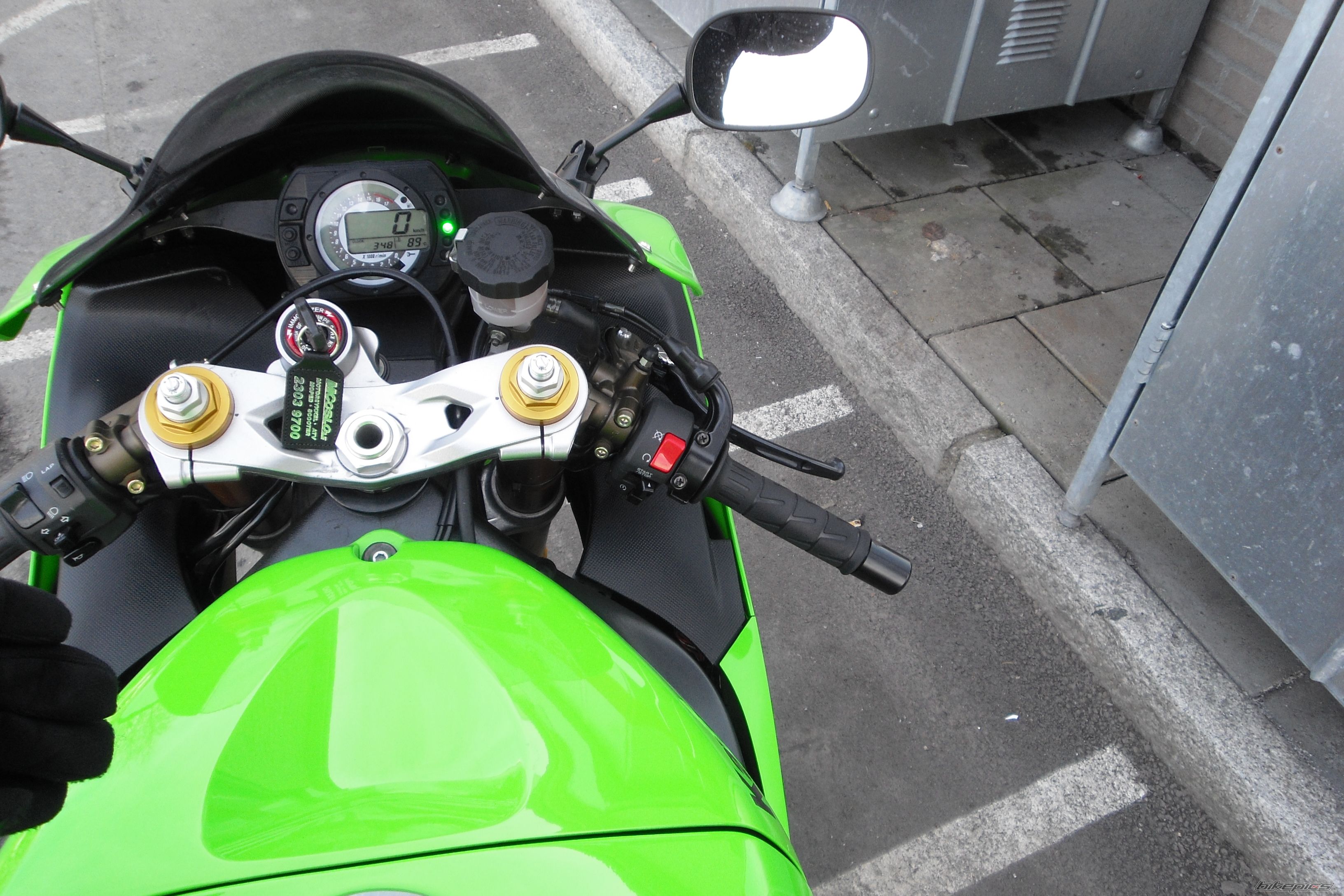 Photo 1621476