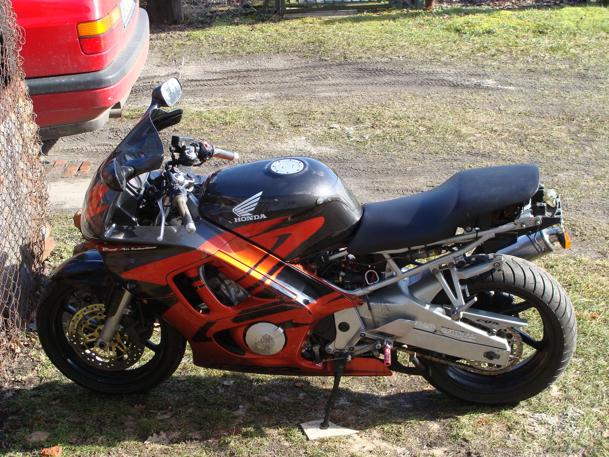 Photo 1621599