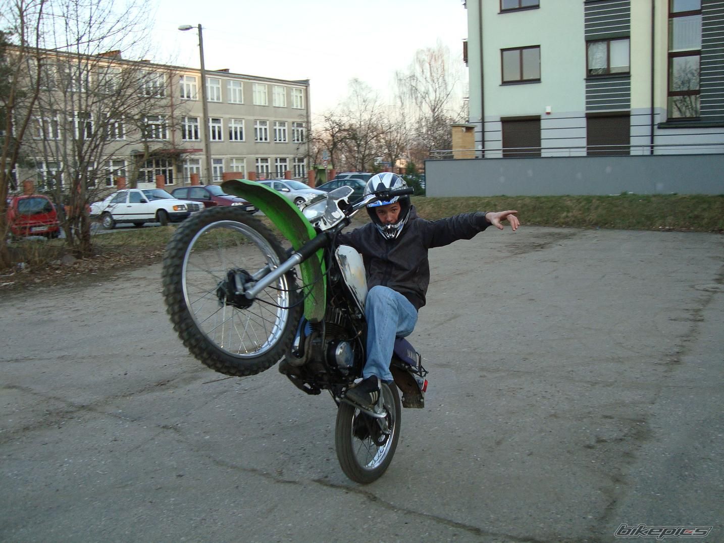 Photo 1621751