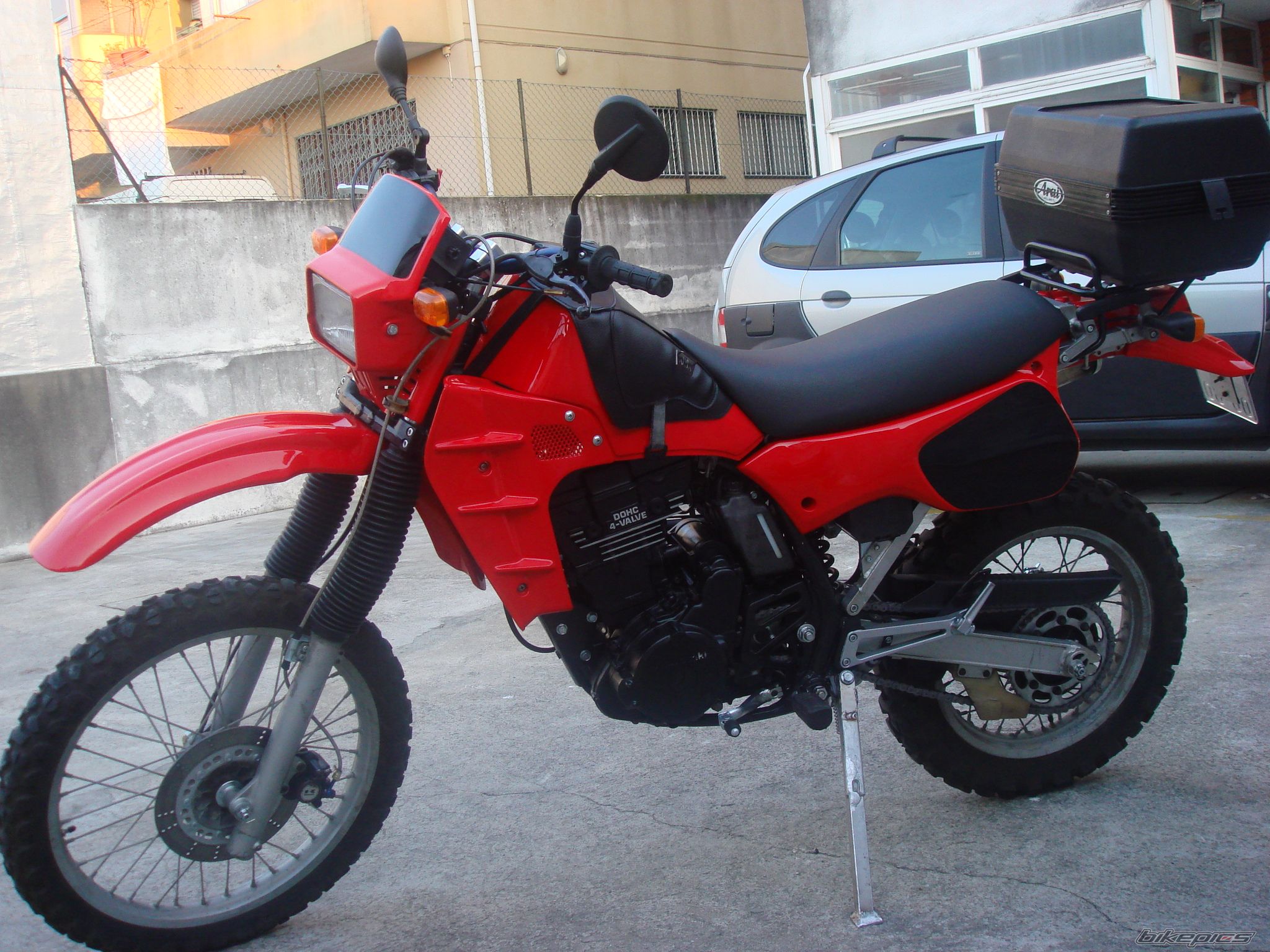 Photo 1621861