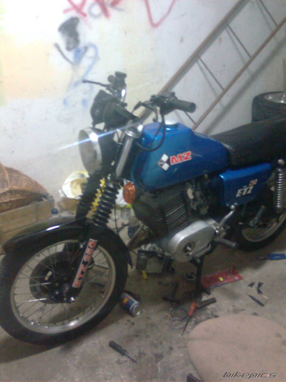 Photo 1621907