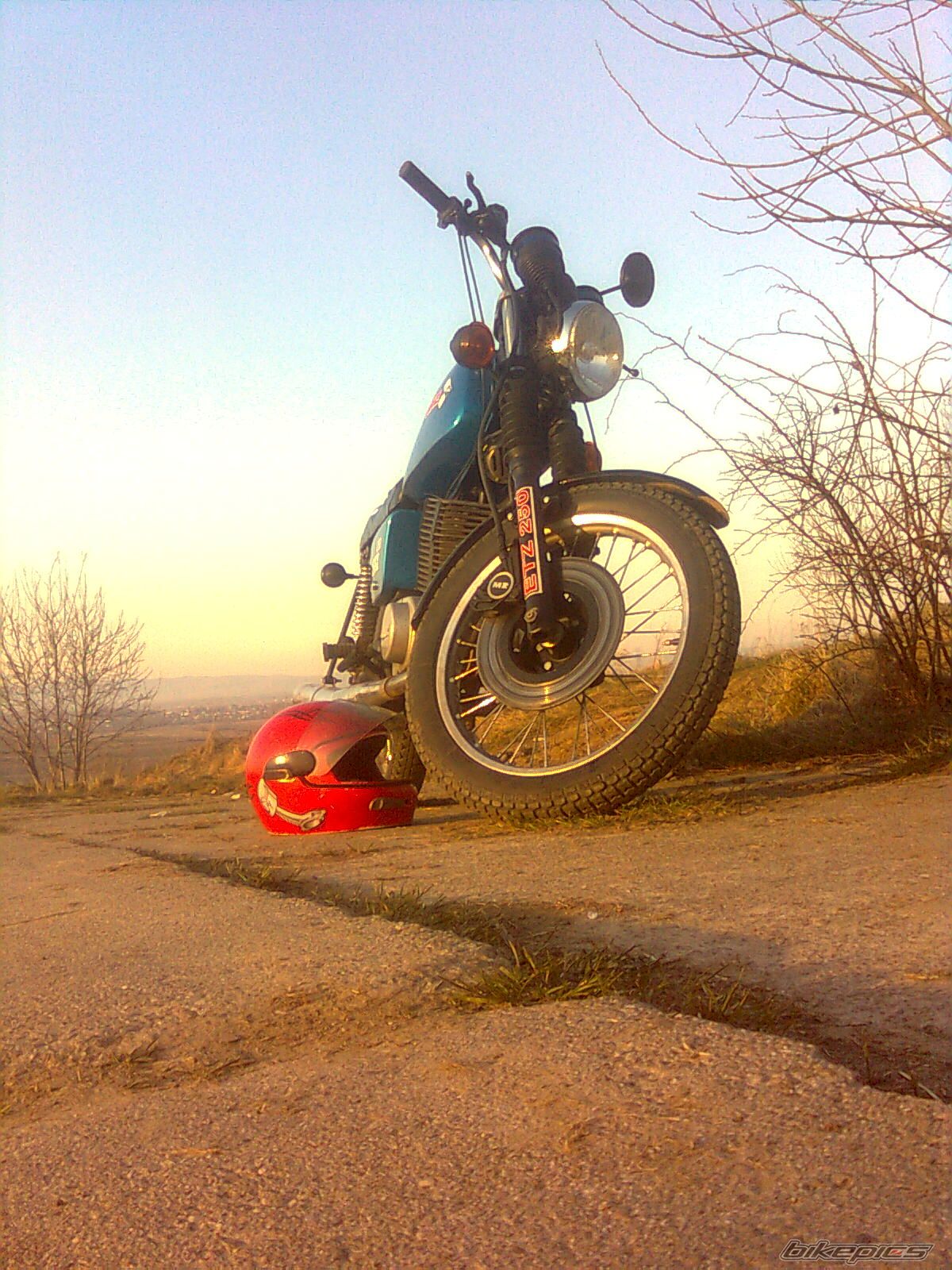Photo 1621908