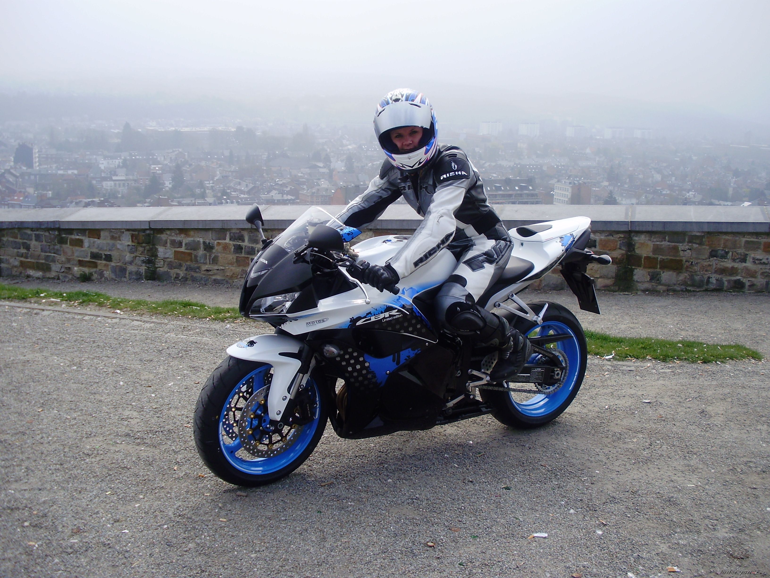 Bike Photo 1622370