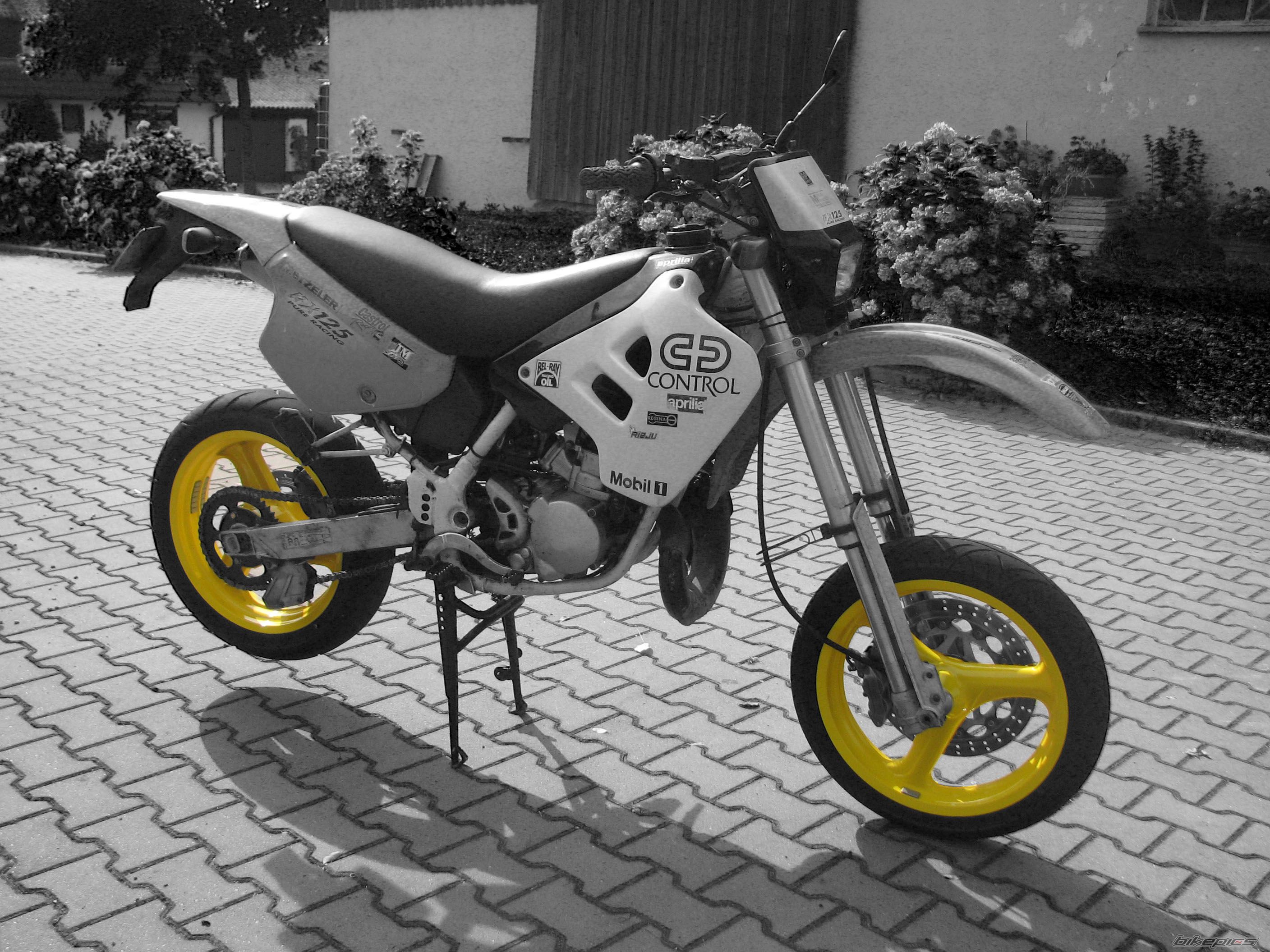 Bike Photo 1622526