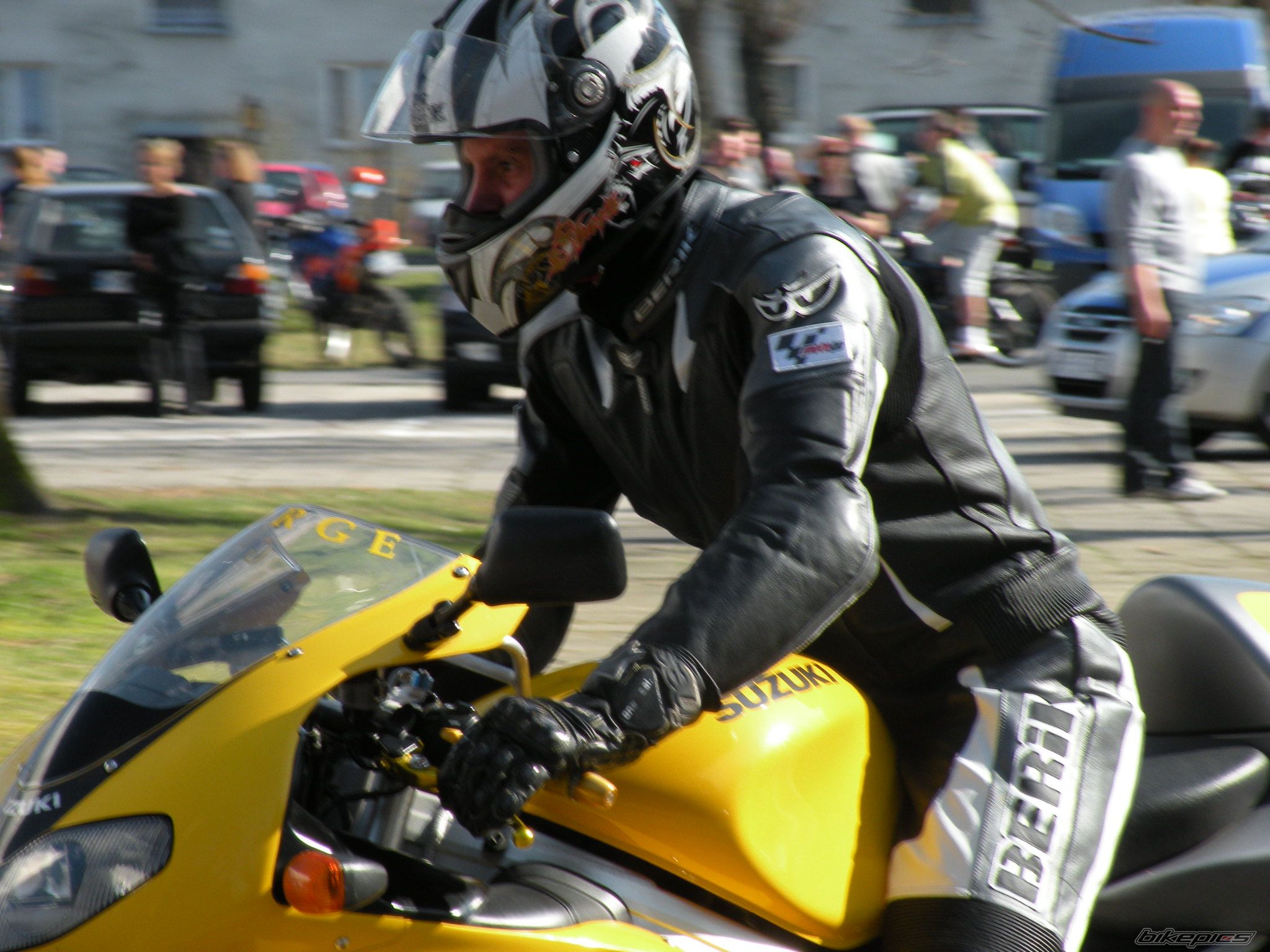 Photo 1622683