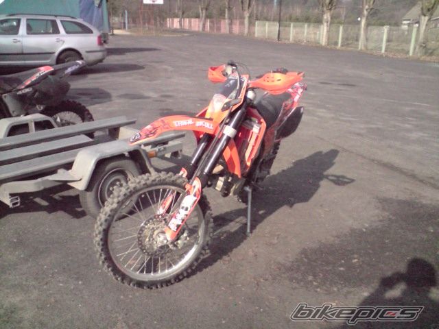 Photo 1622971