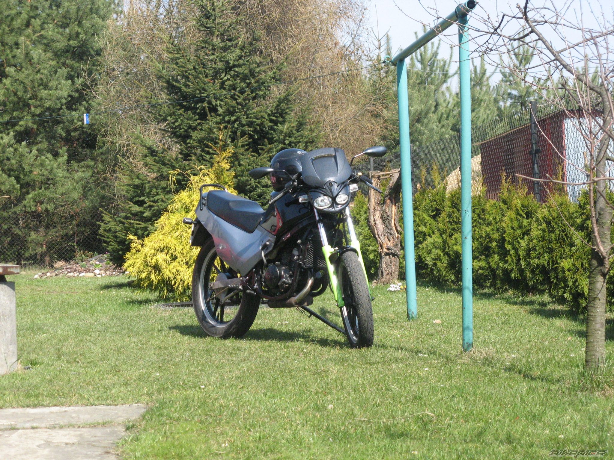 Photo 1623092