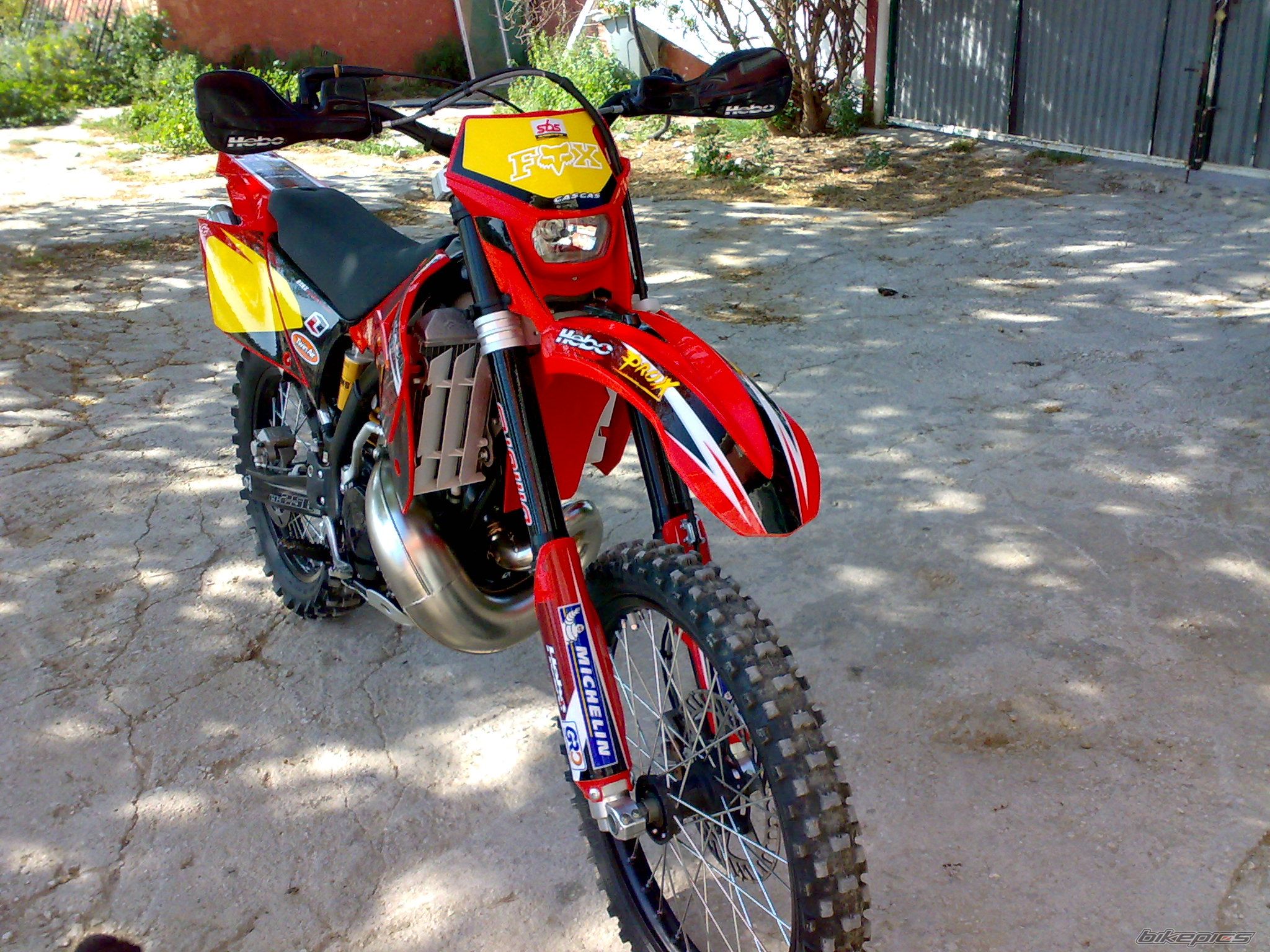 Photo 1623192