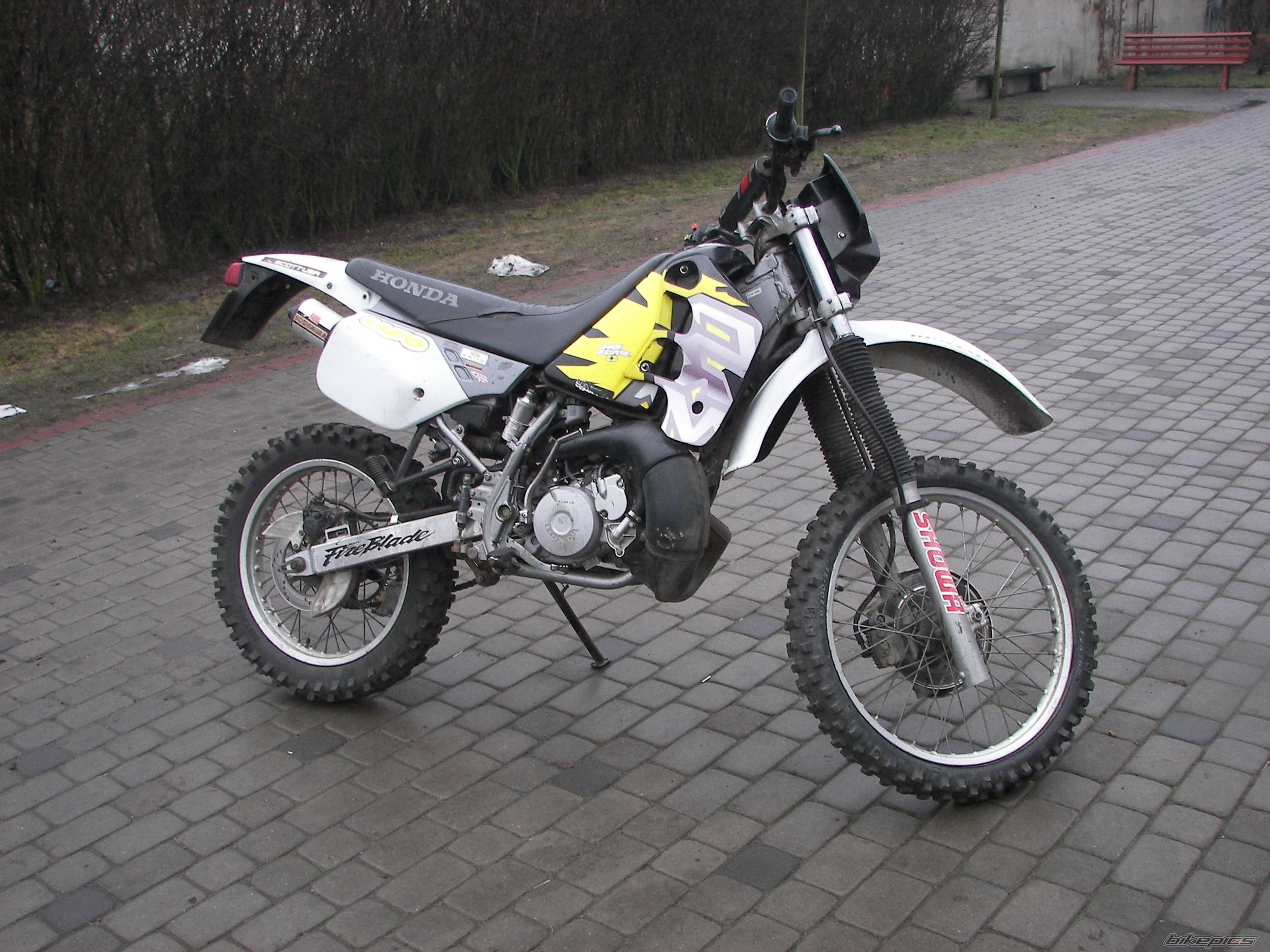 Photo 1623249
