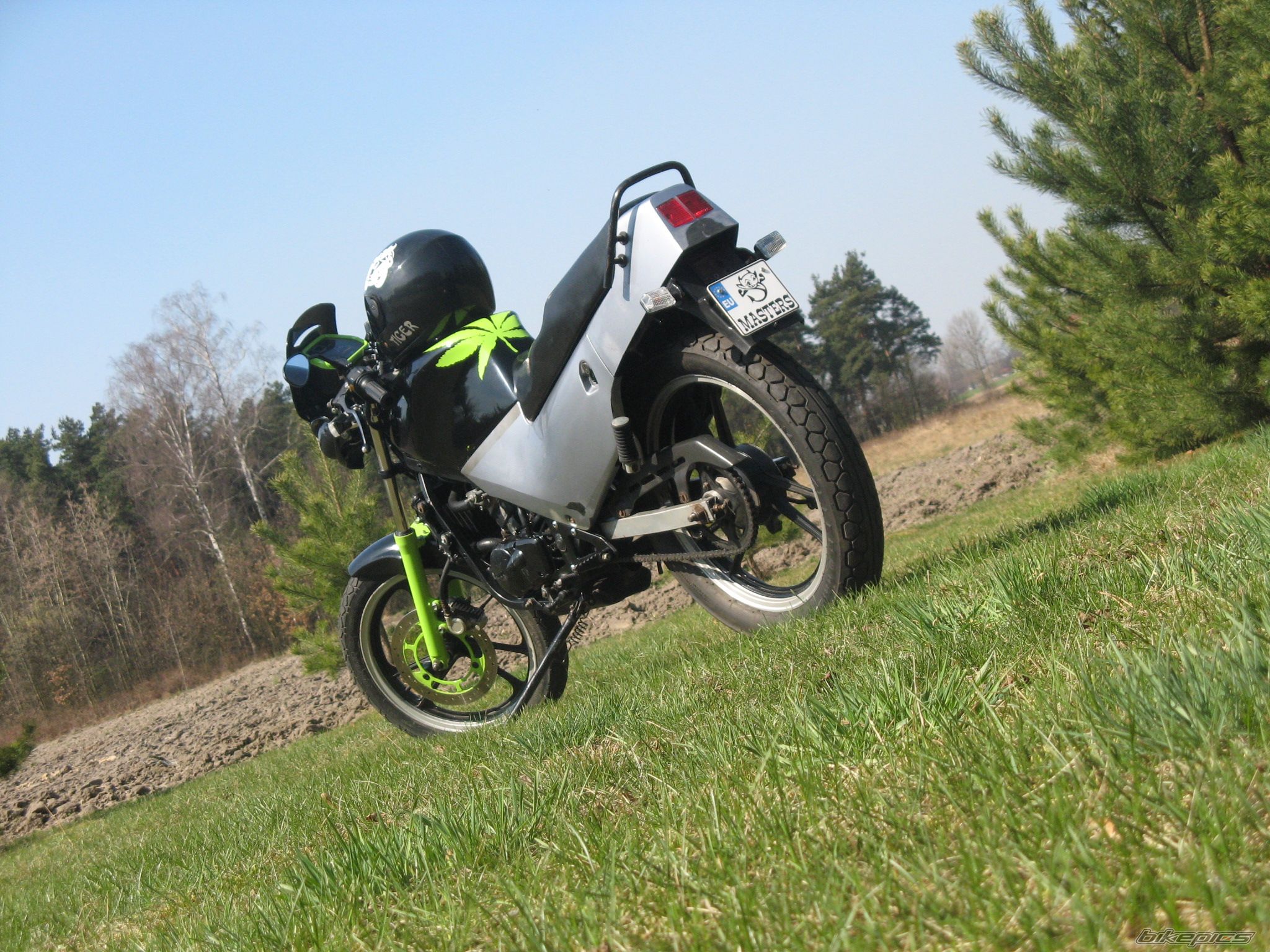 Photo 1623440