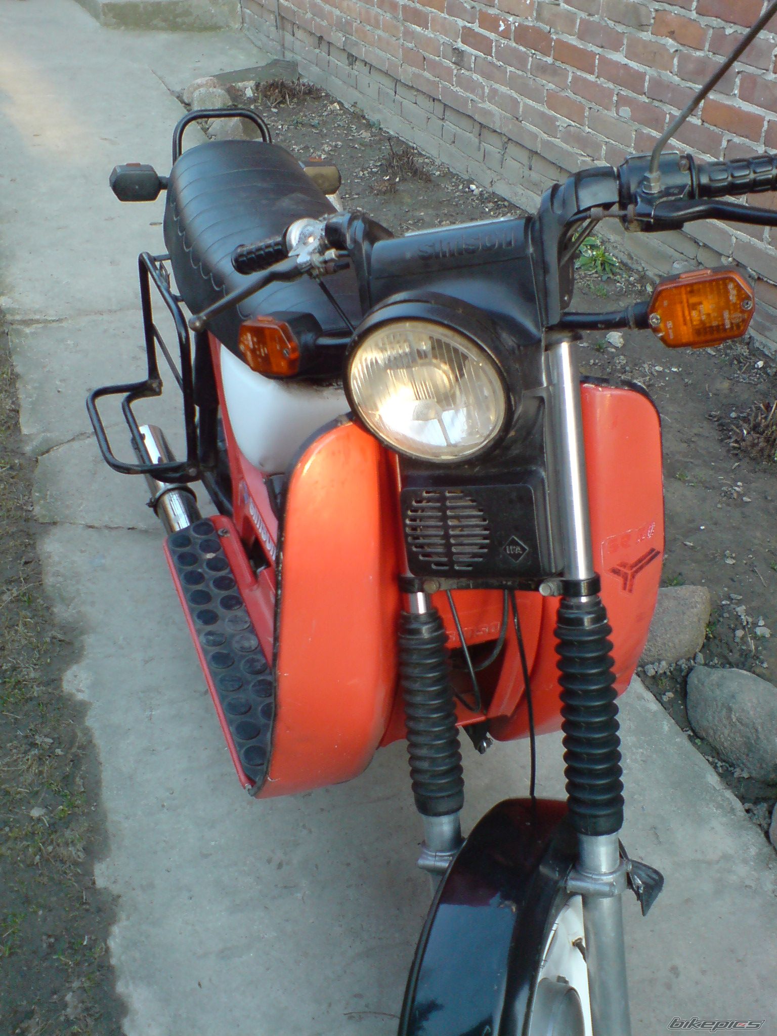 Photo 1623898