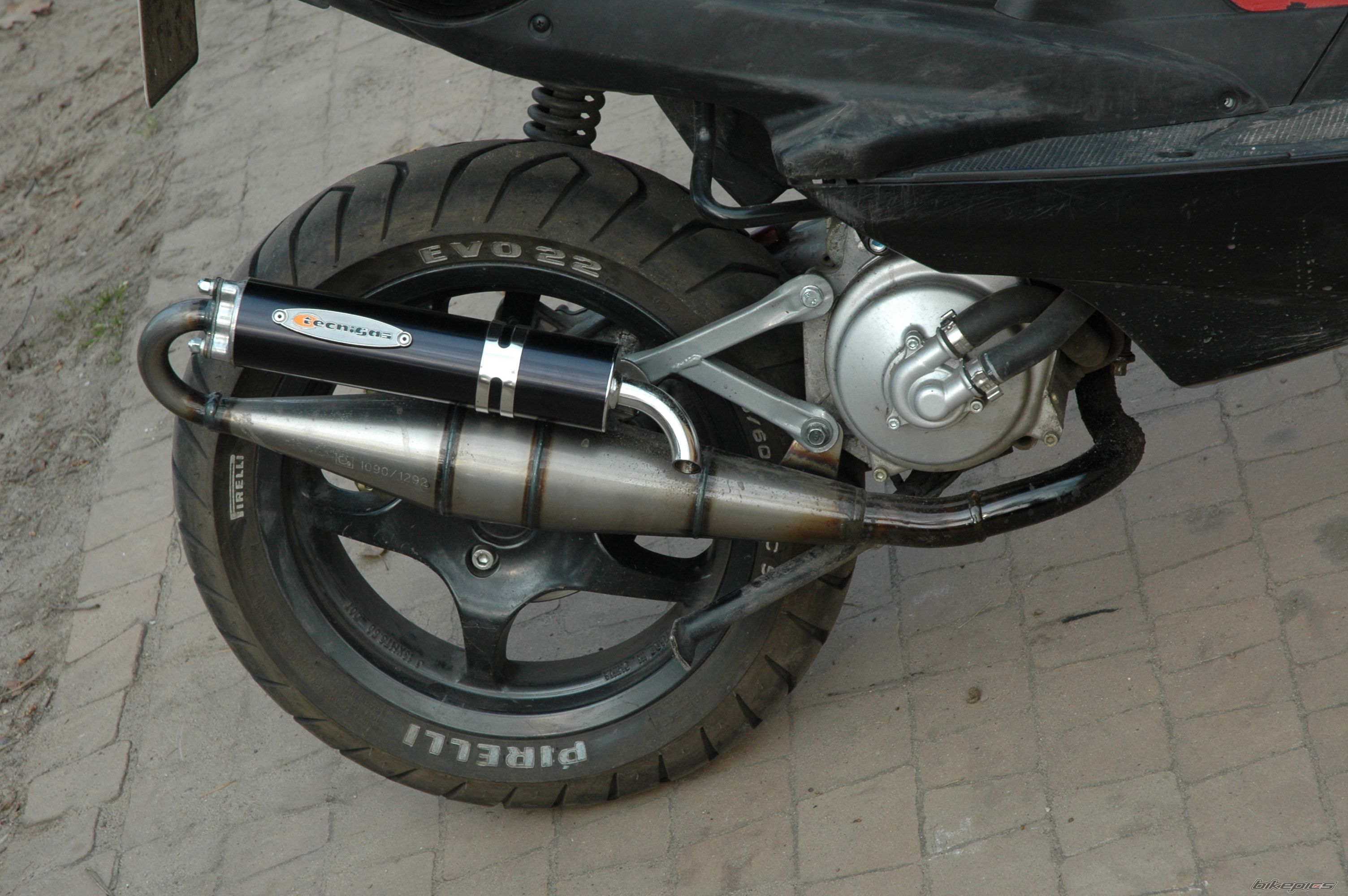 Bike Photo 1623945