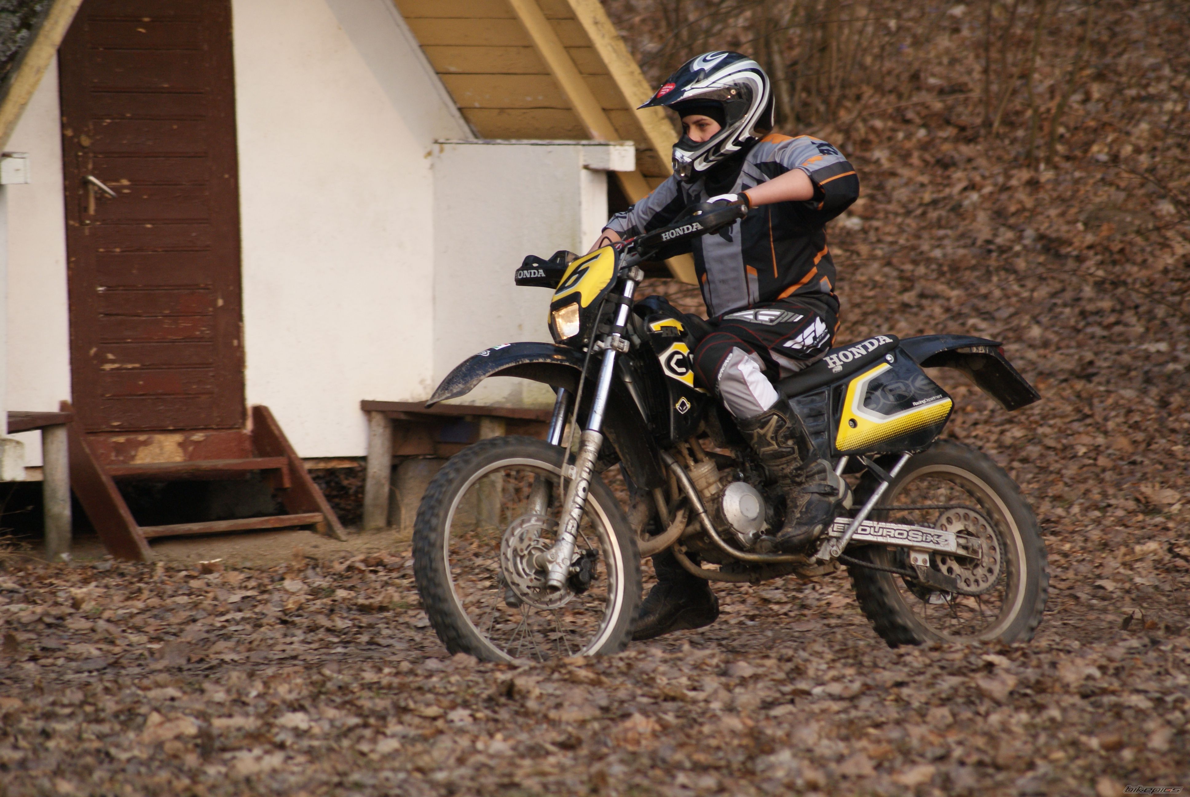 Photo 1624134