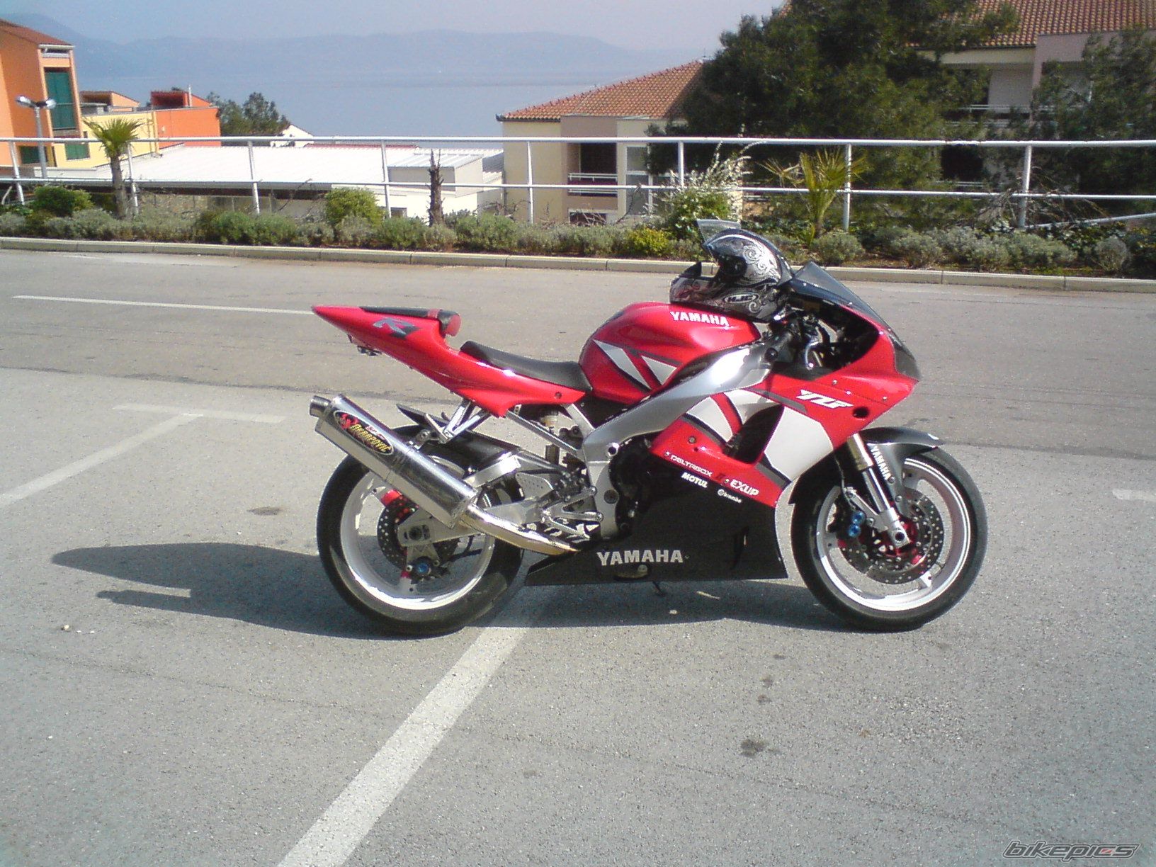 Photo 1624246