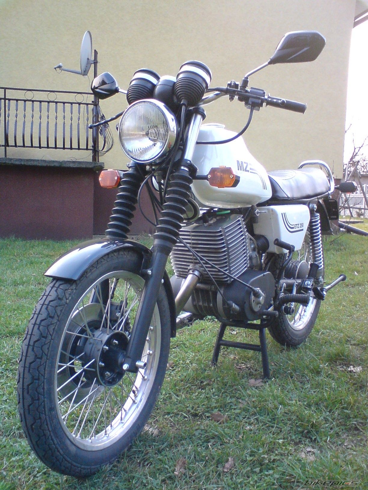 Photo 1624288
