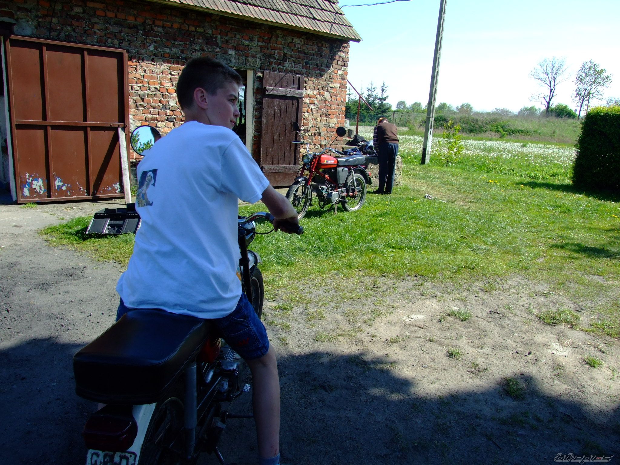Bike Photo 1624380