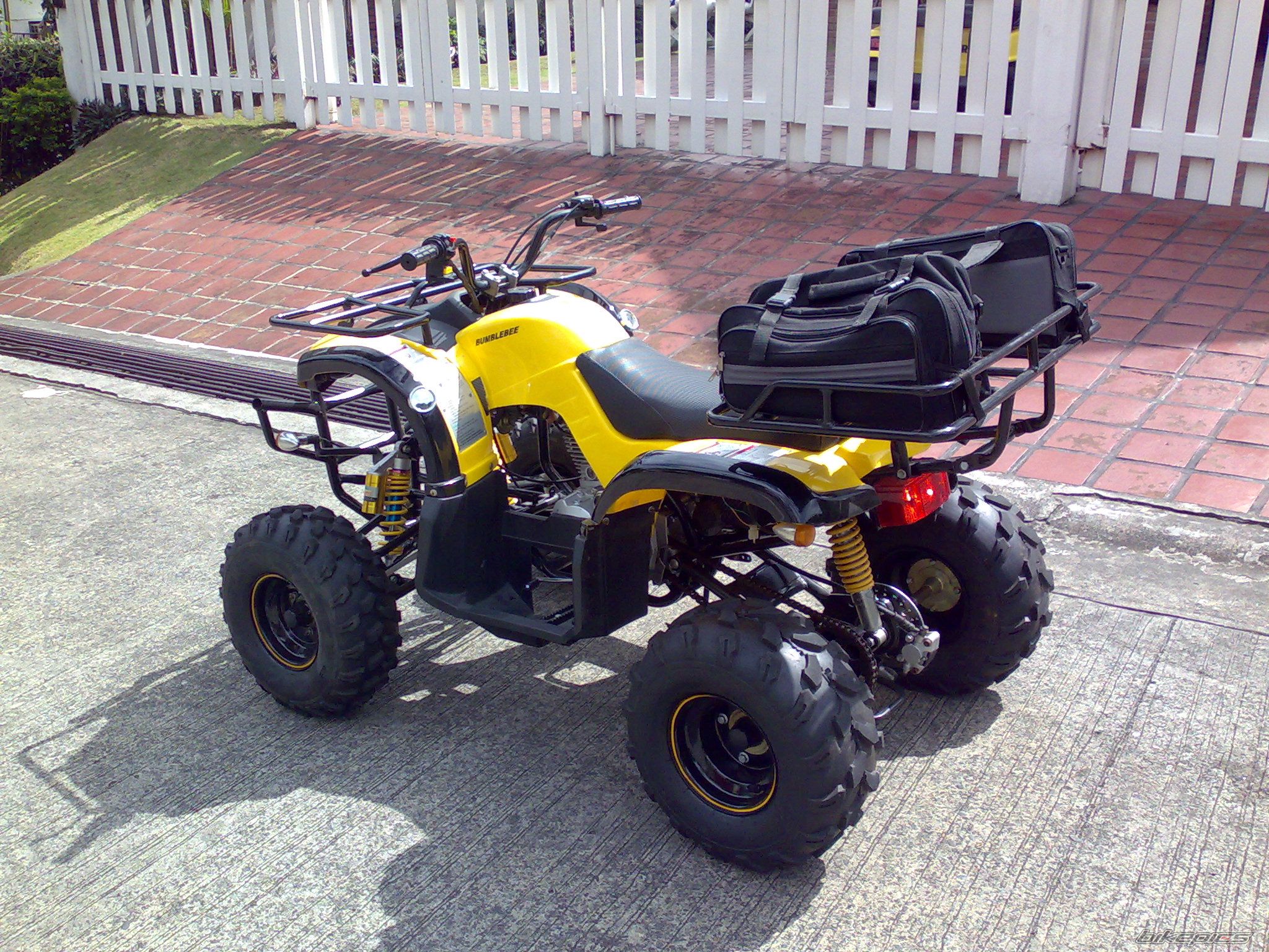Photo 1624828
