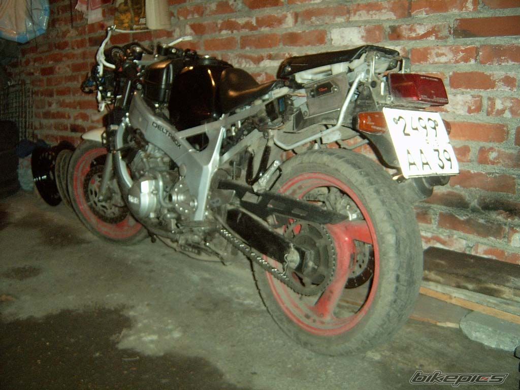 Photo 1624842