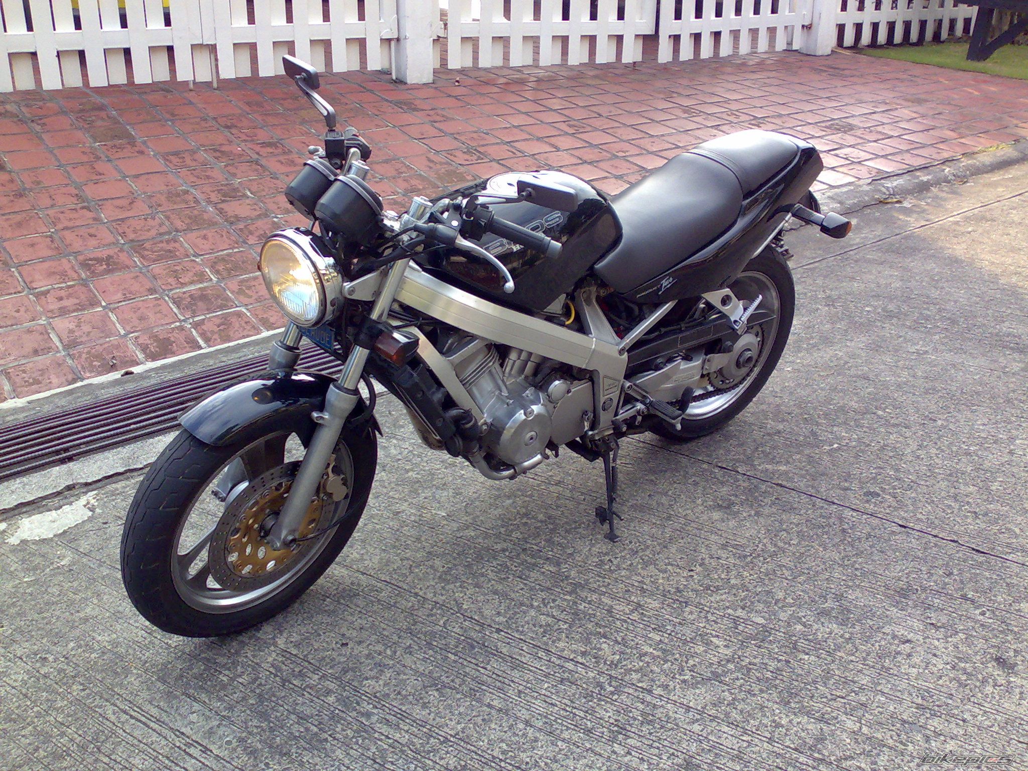 Photo 1624861