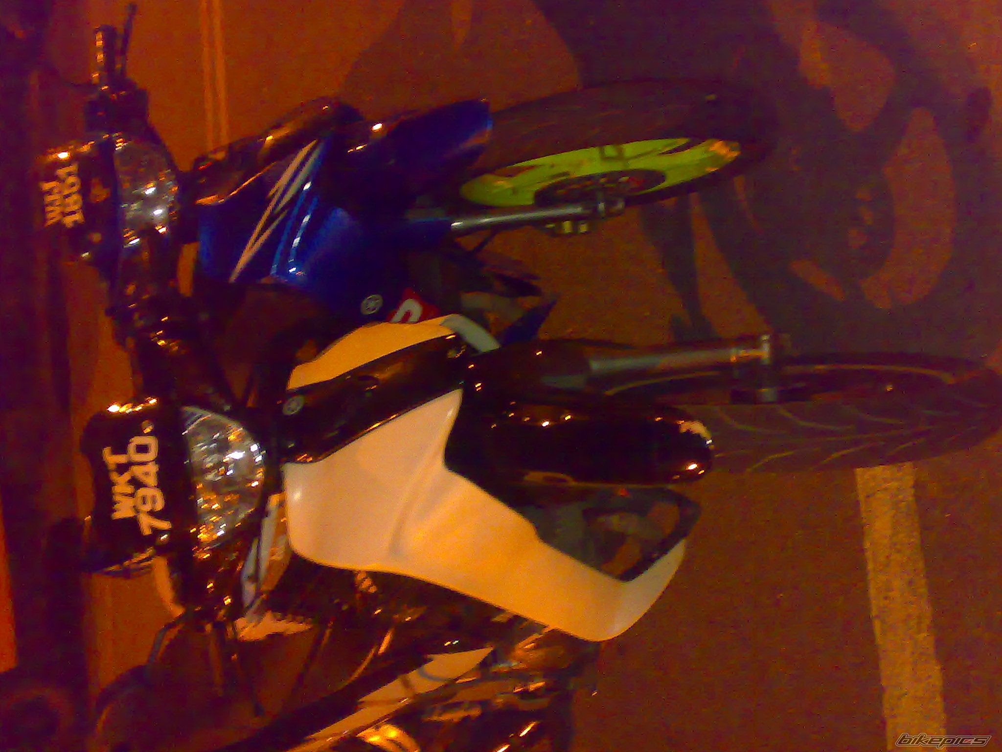 Photo 1624873