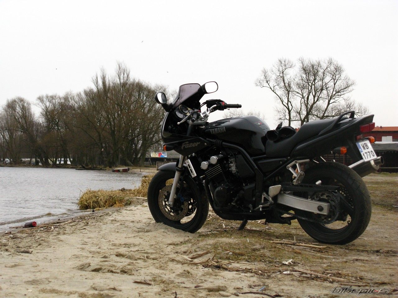 Photo 1624943