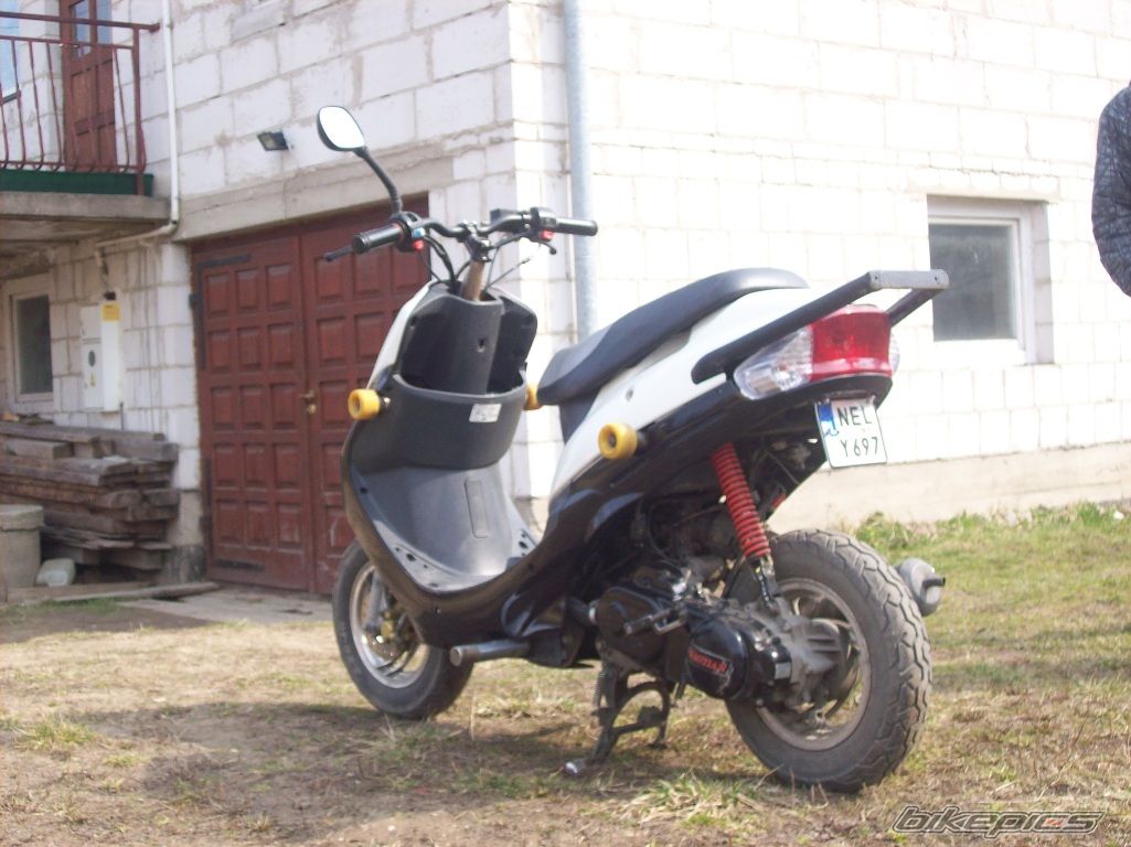 Photo 1625593