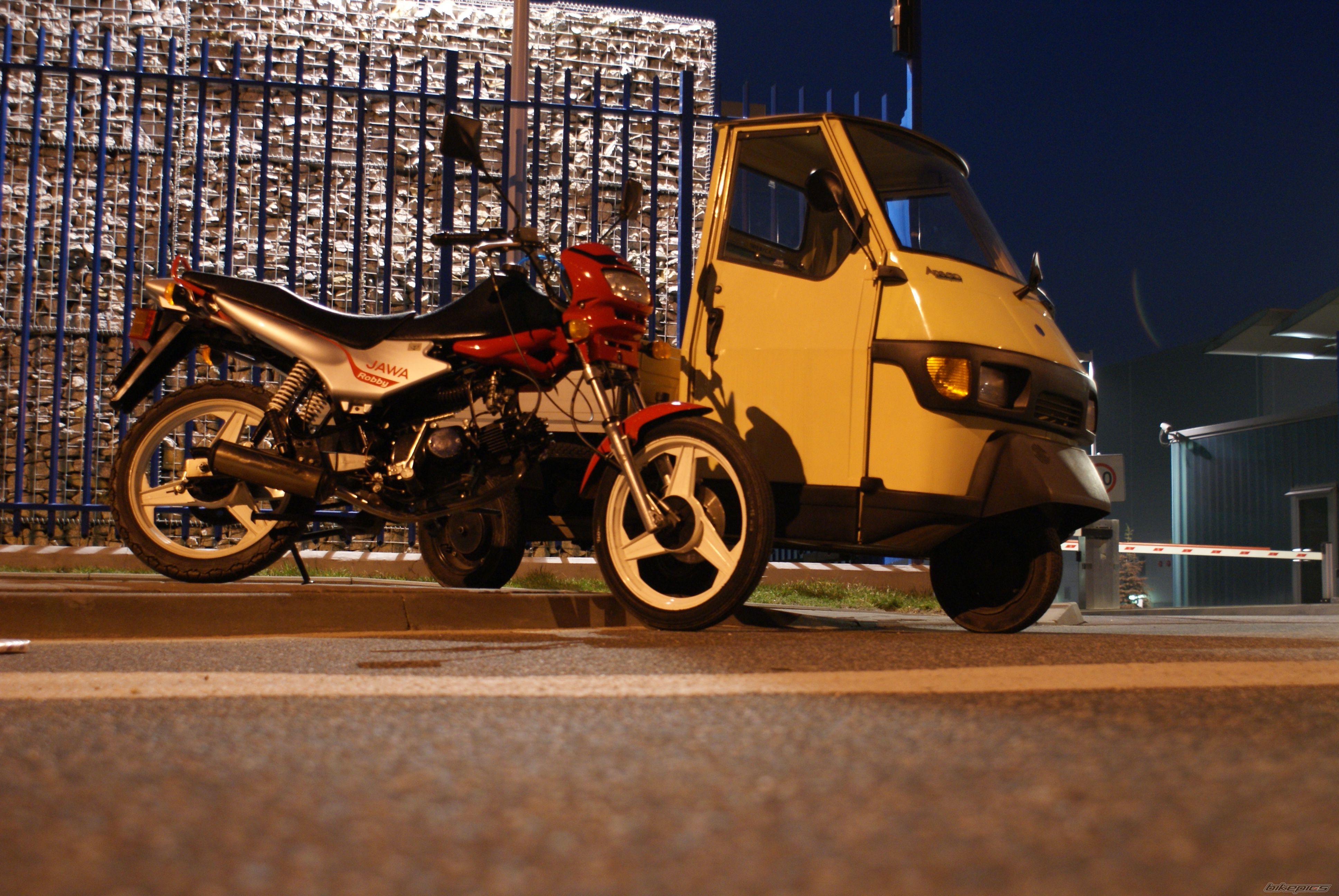 Photo 1625794