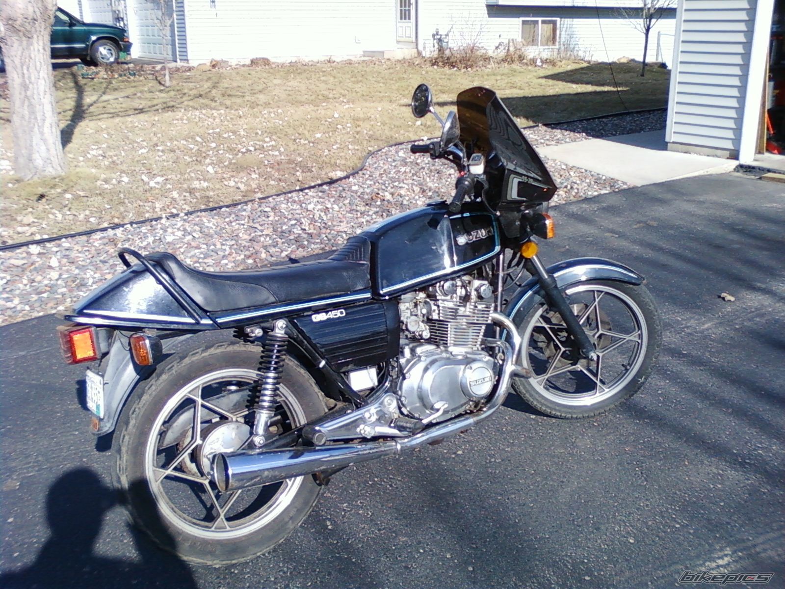 Photo 1625887