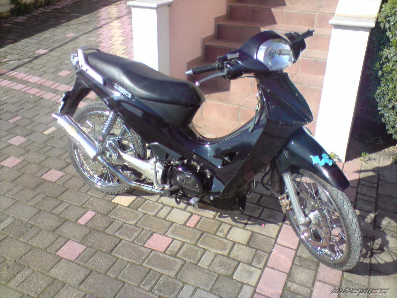 Bike Photo 1626373