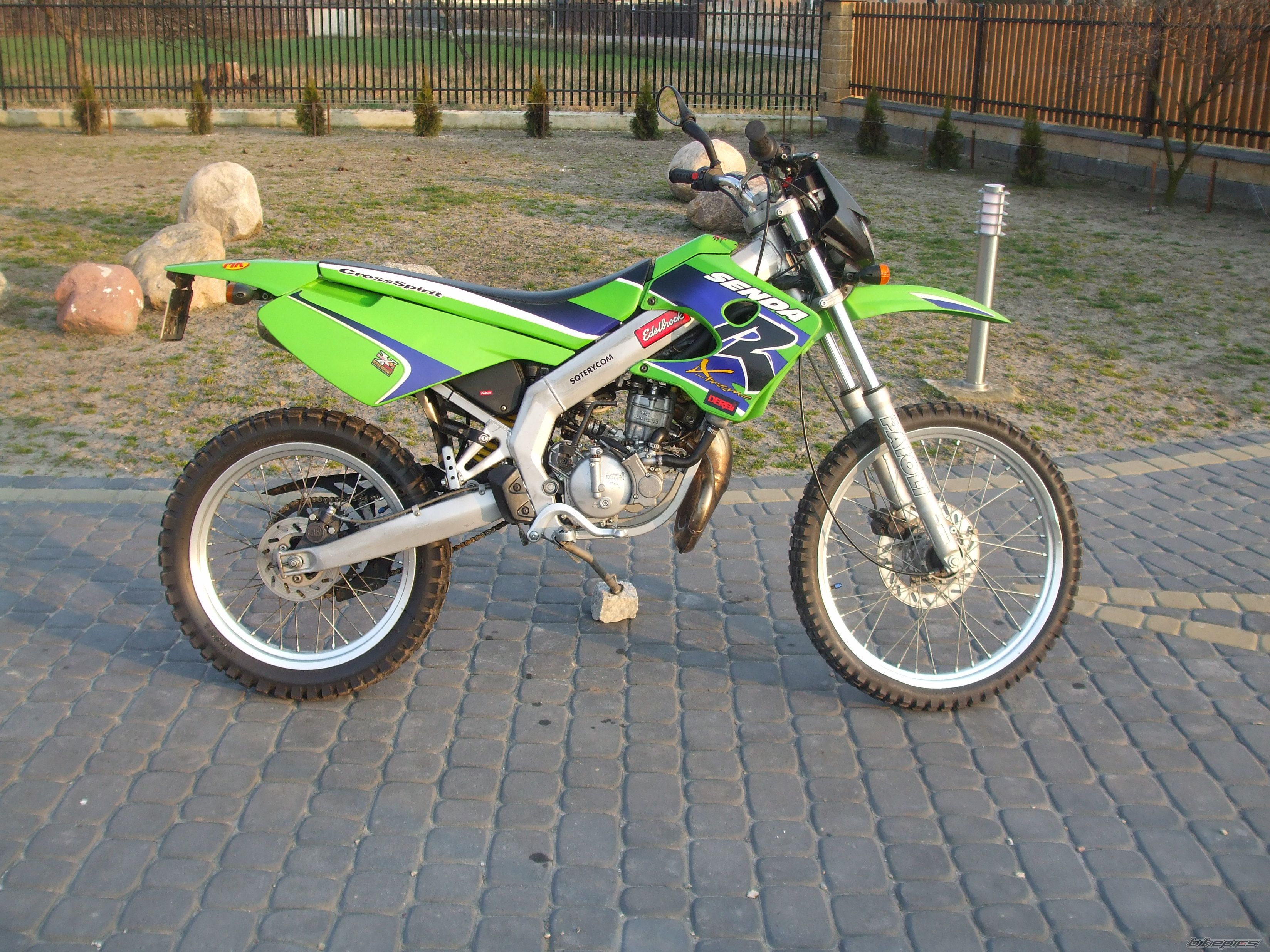 Photo 1626609