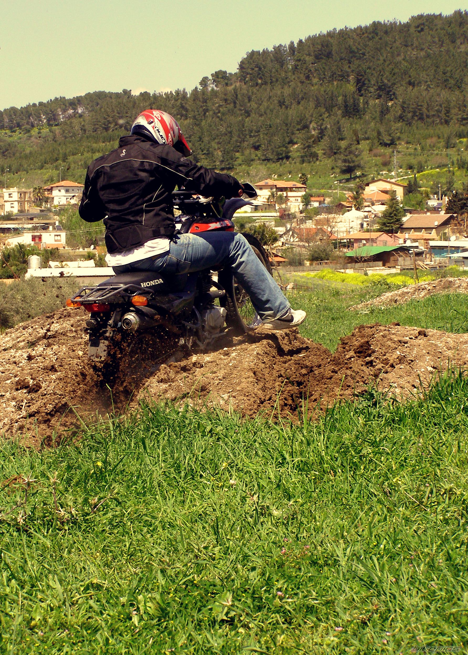 Bike Photo 1626811
