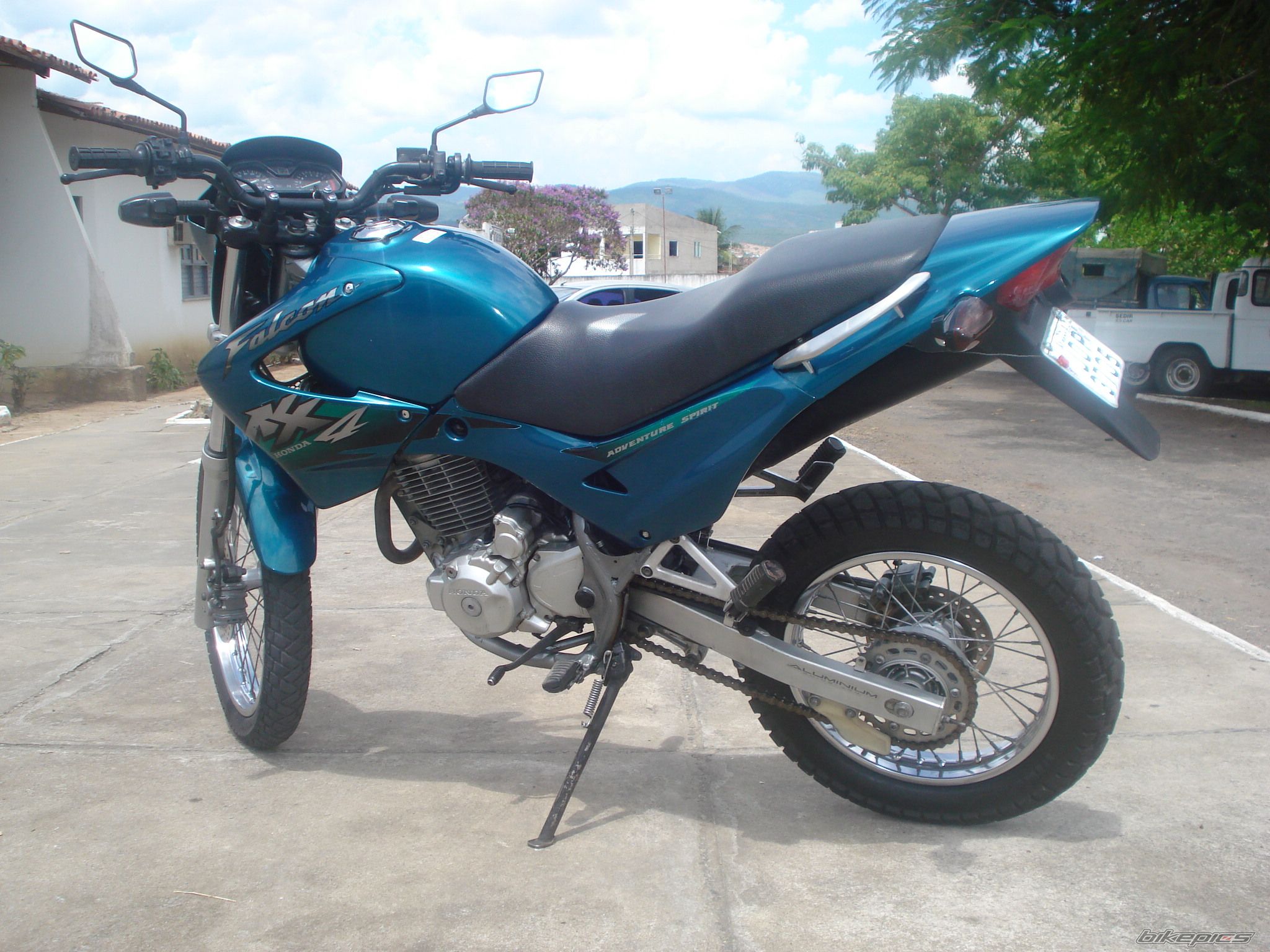Photo 1626837