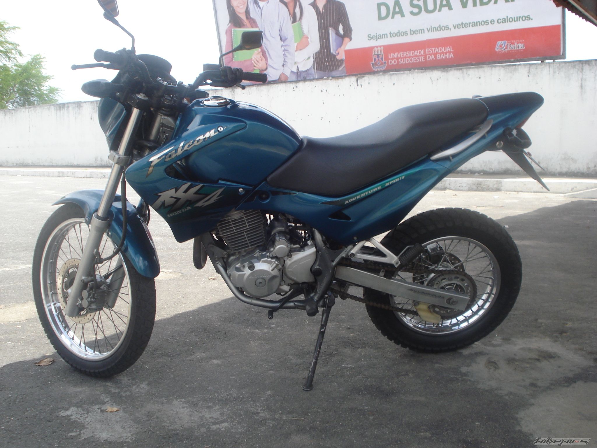 Photo 1626839