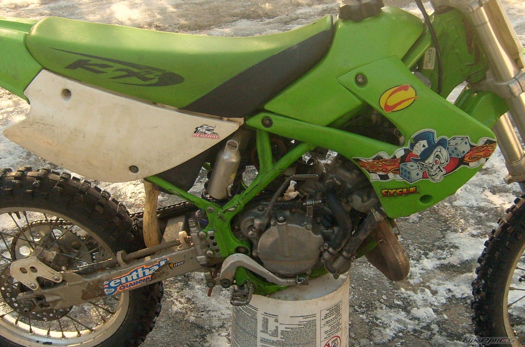 Photo 1626845