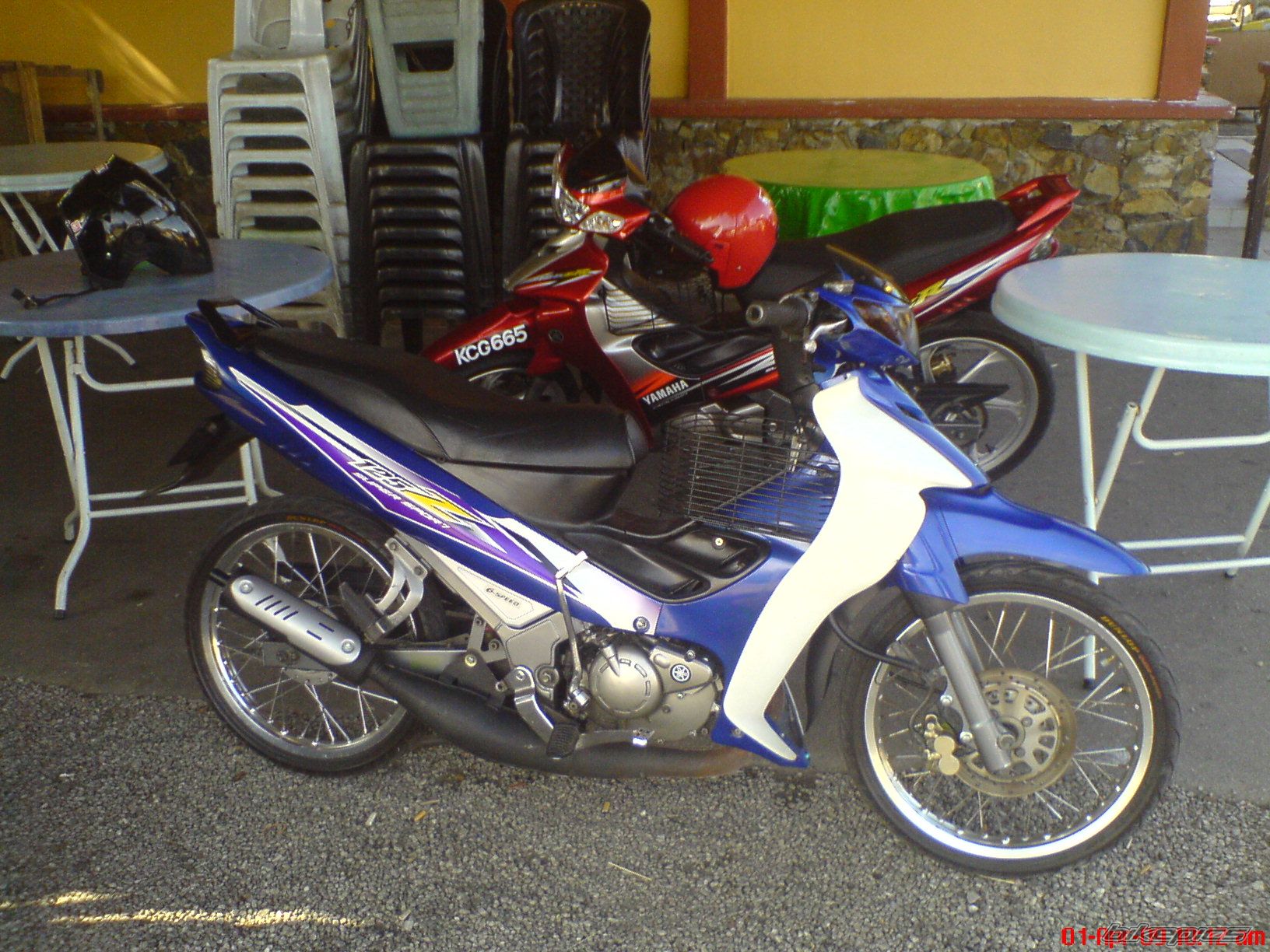 Photo 1626885