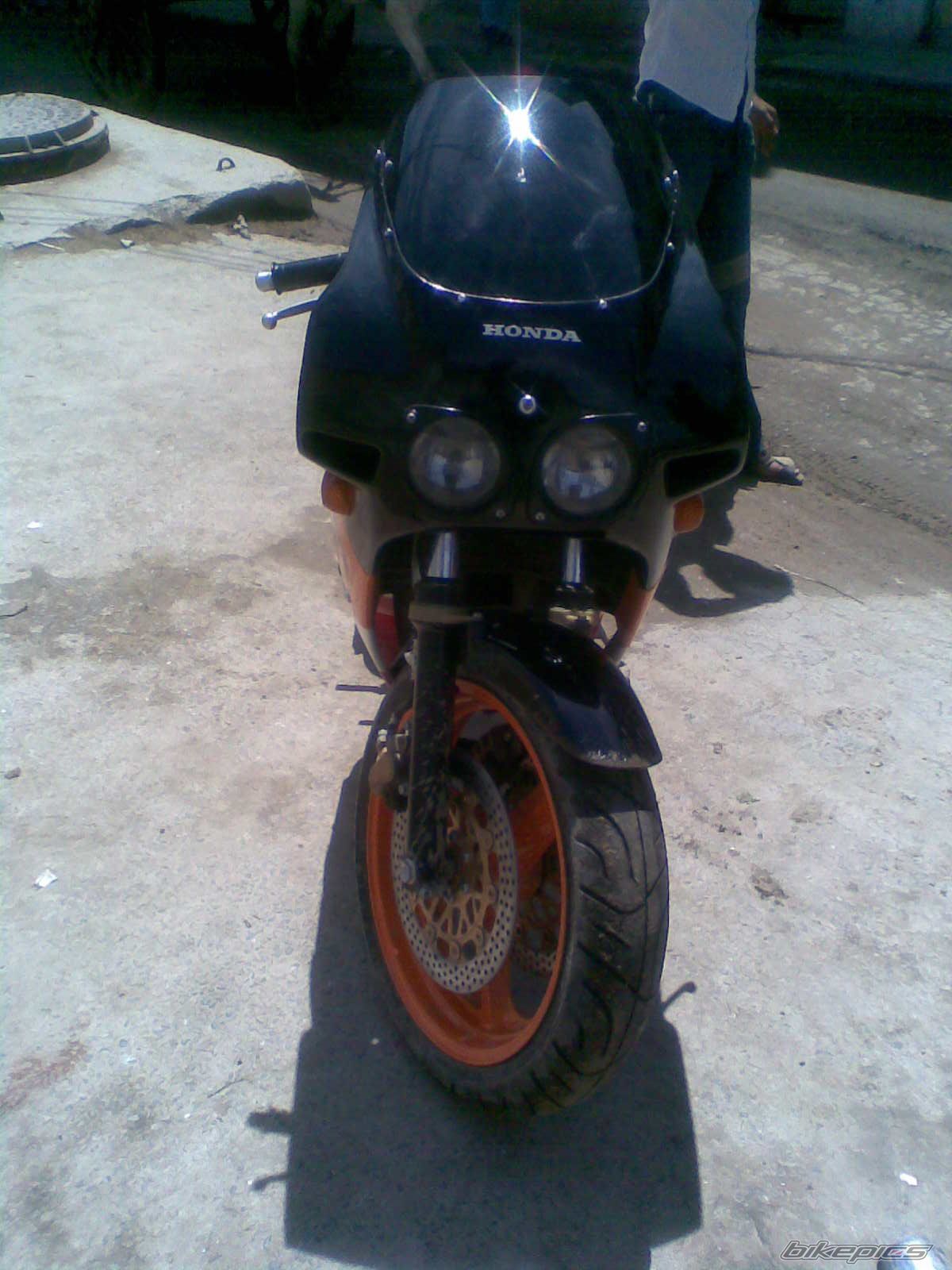 Photo 1626921
