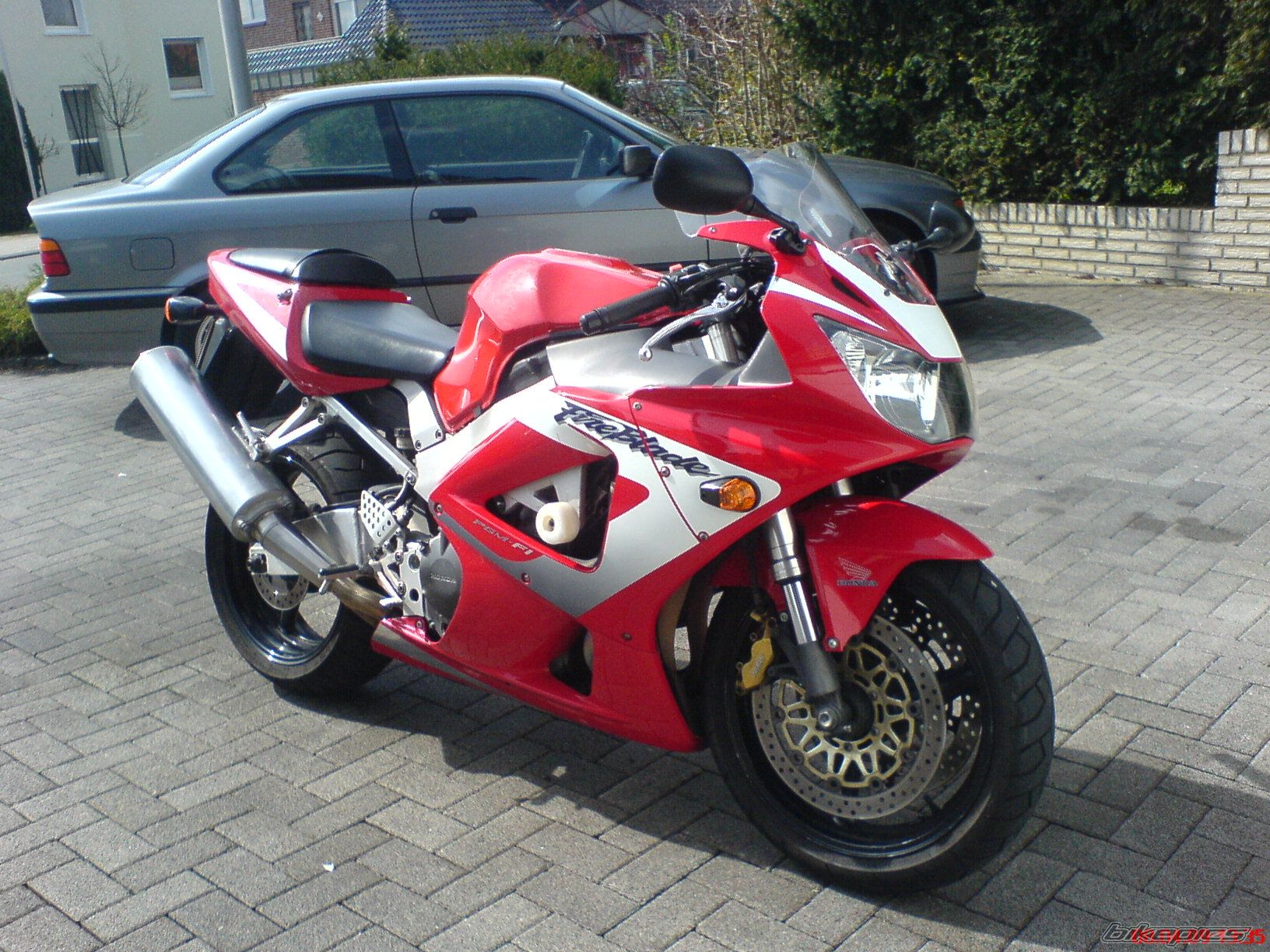 Photo 1627160