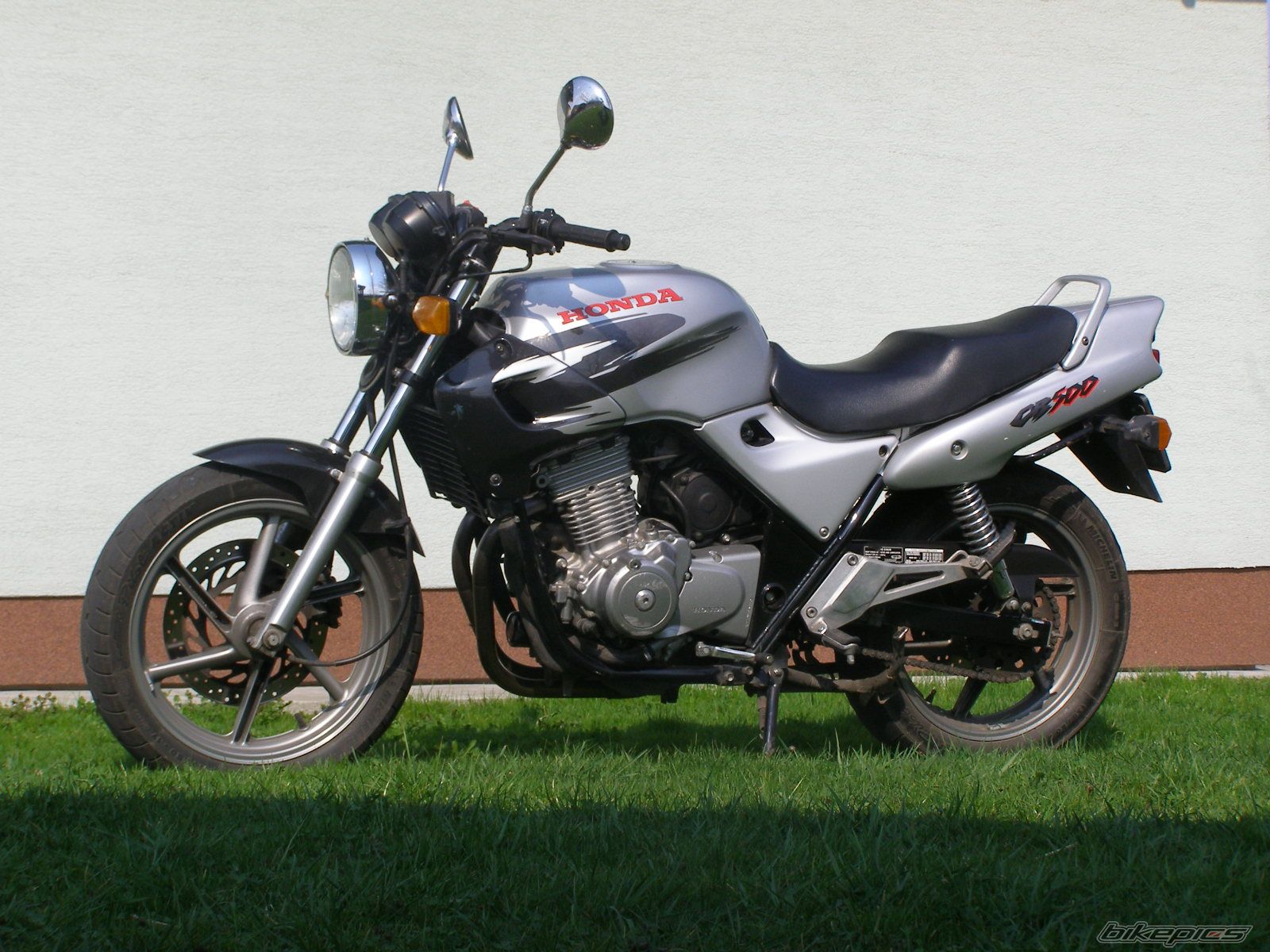 Photo 1627239