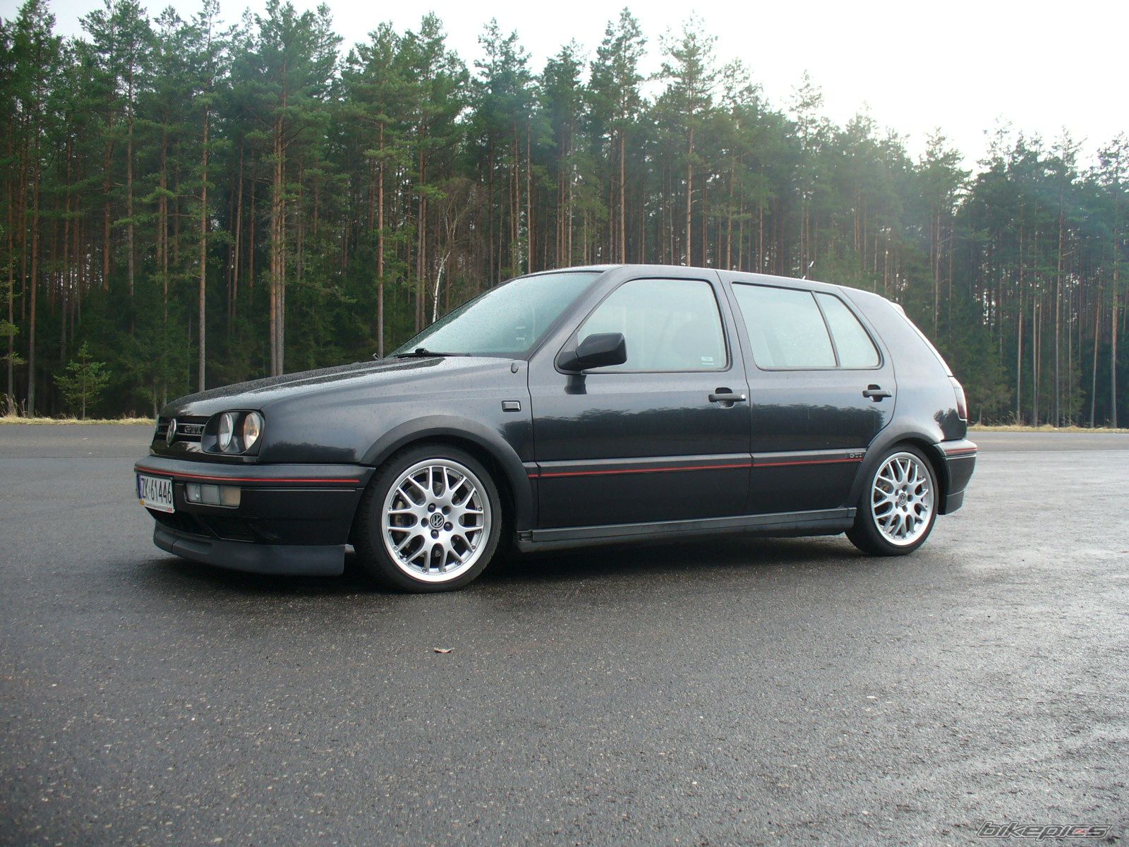 Photo 1627274