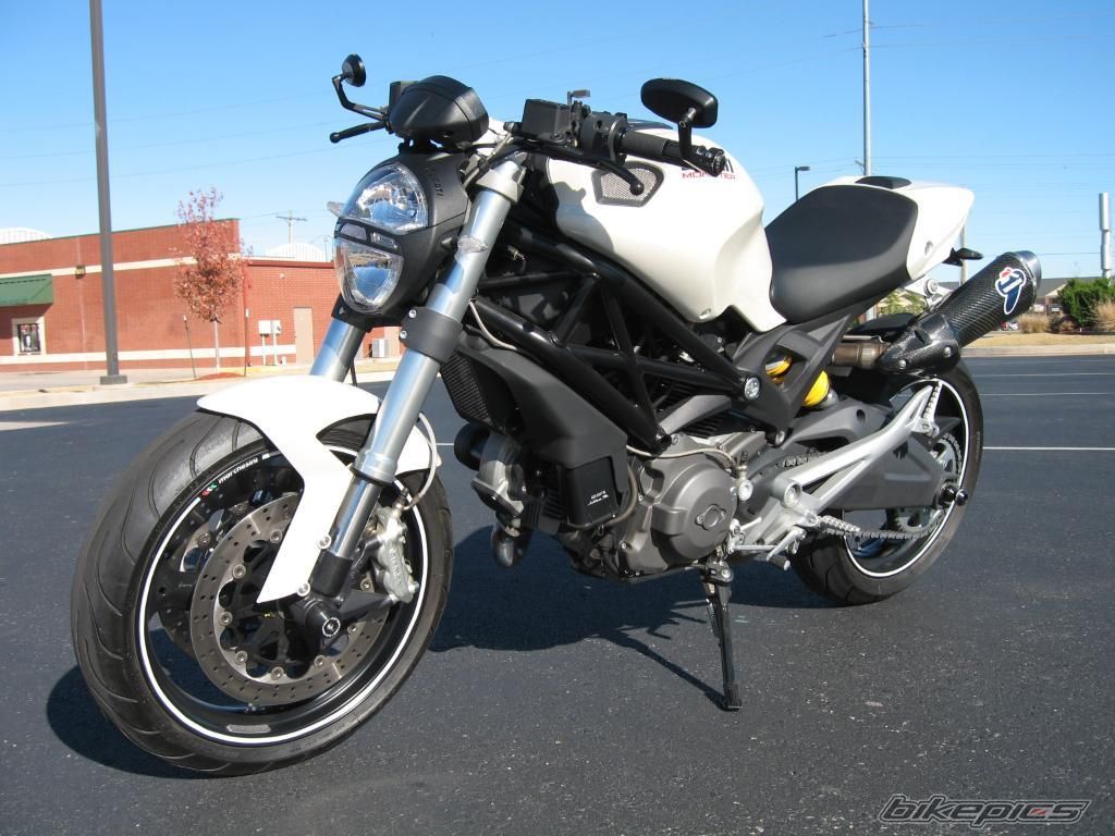 Photo 1627344