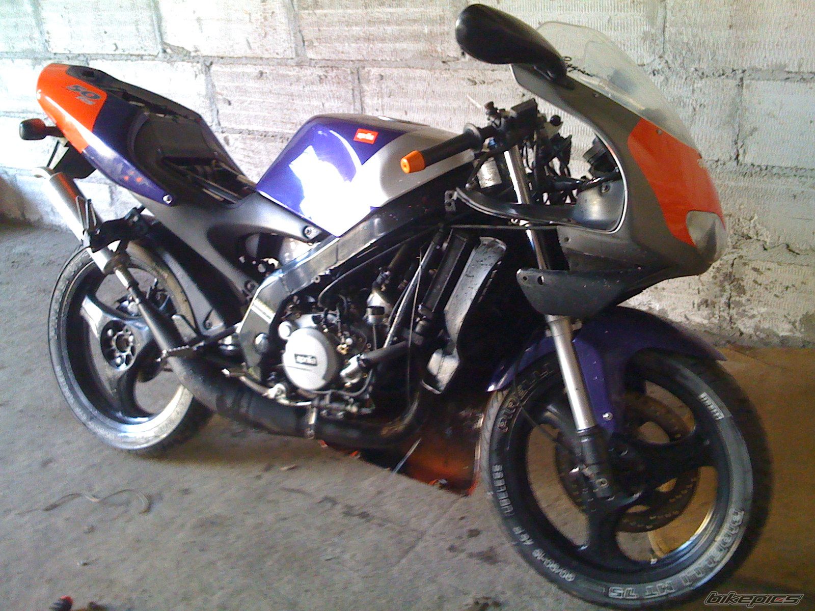 Photo 1627682