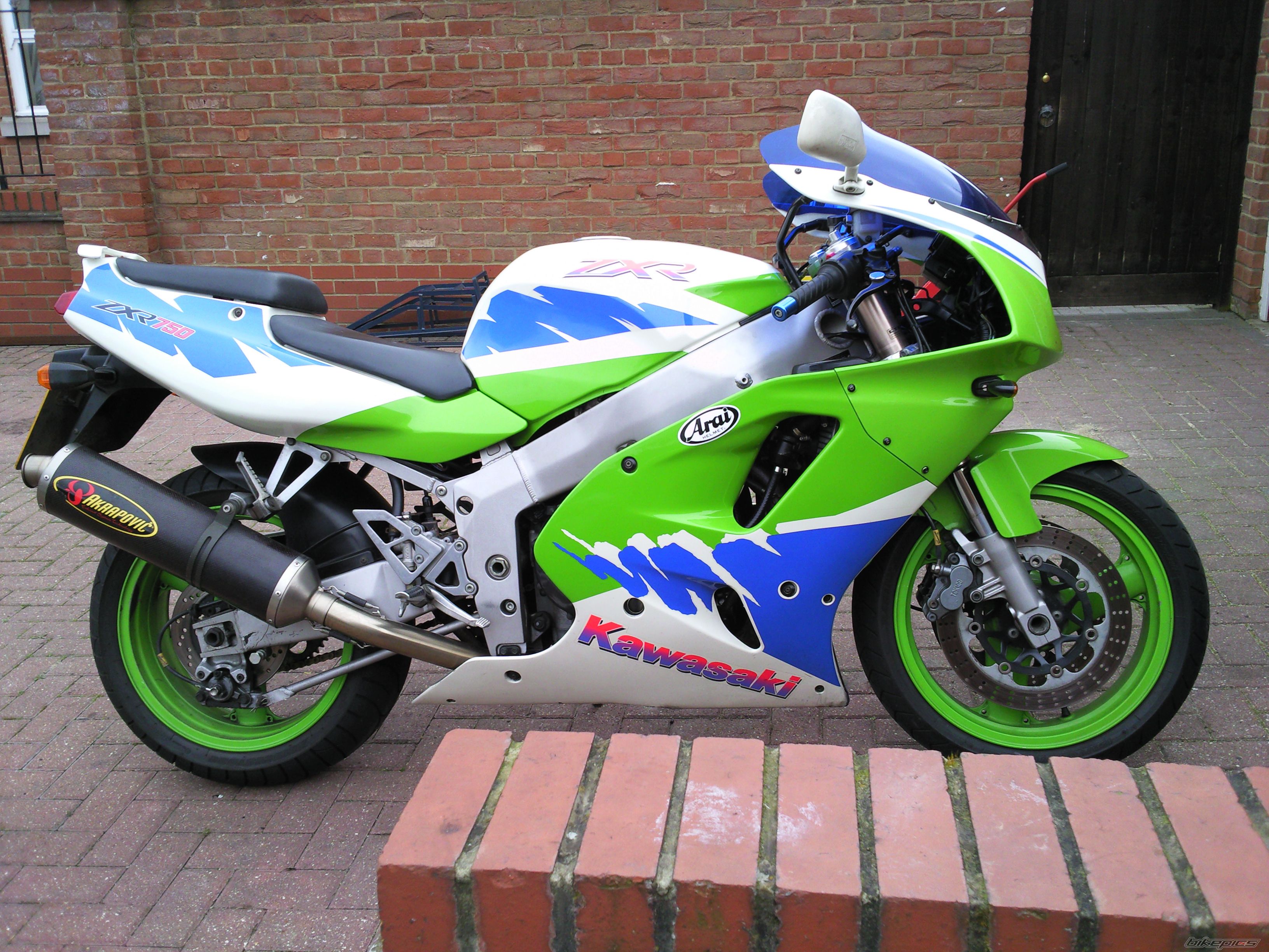 Photo 1627684