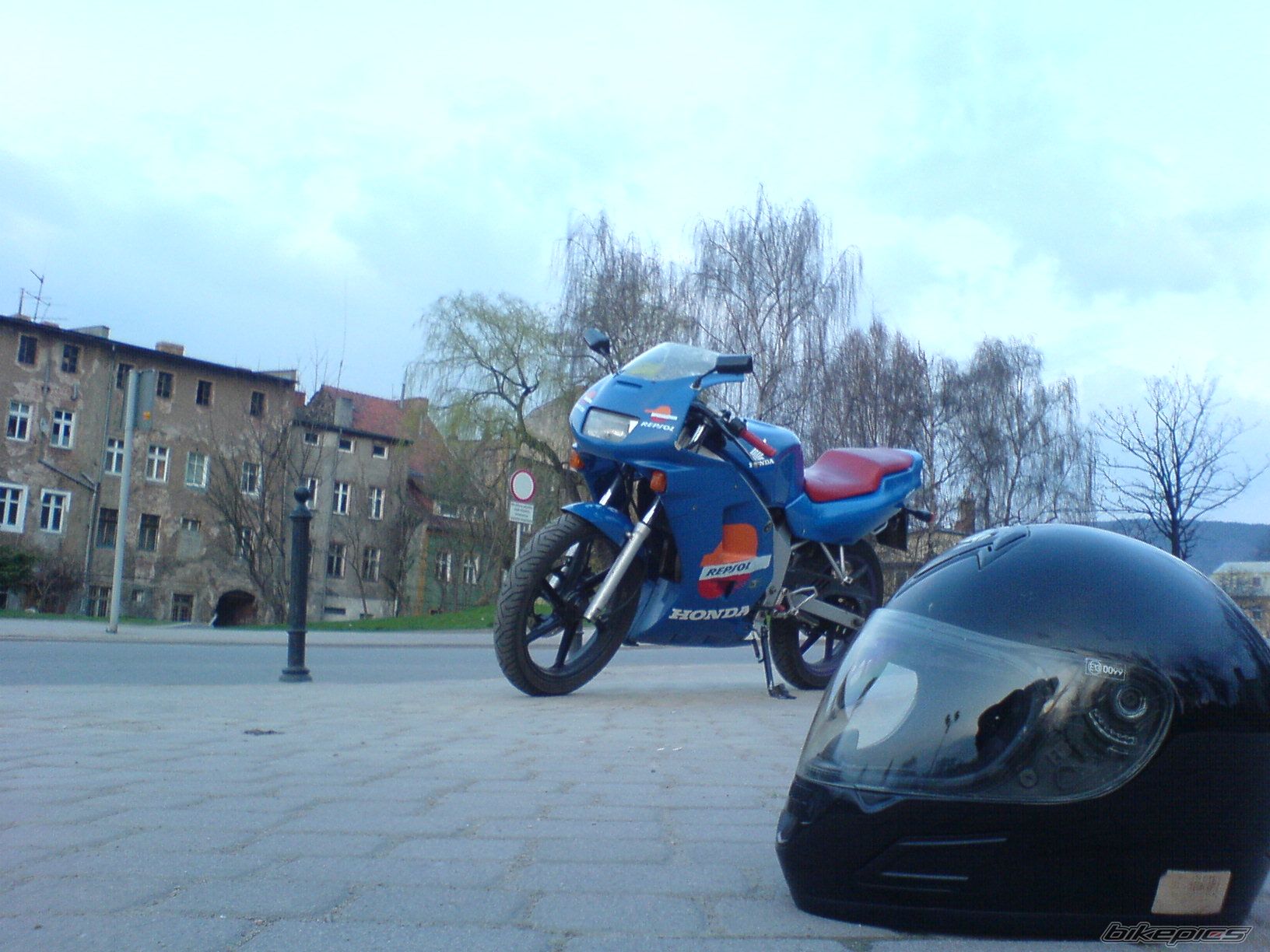 Photo 1627699