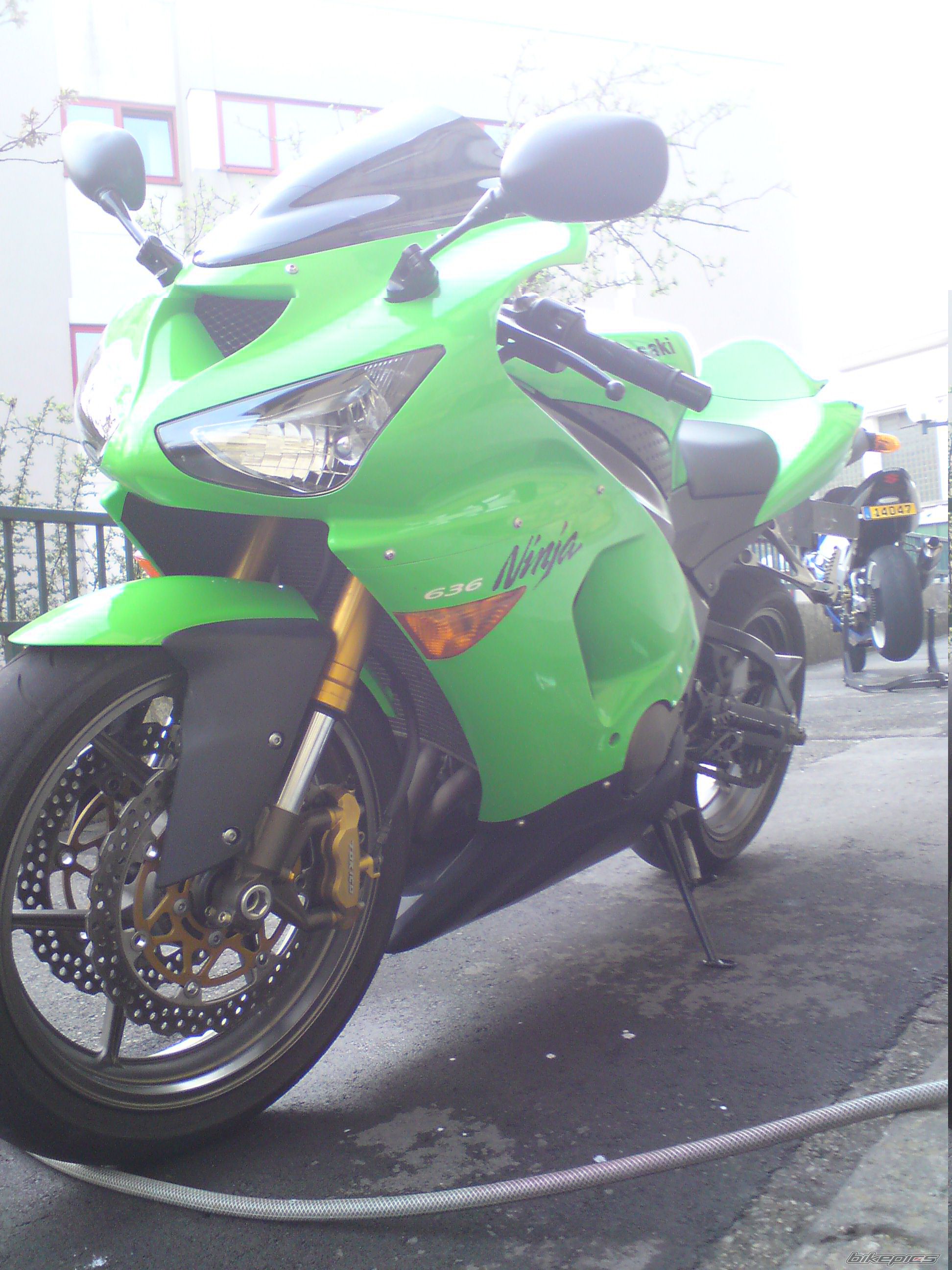 Photo 1627737