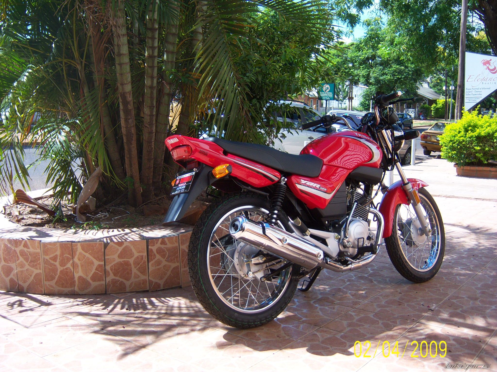 Photo 1627816