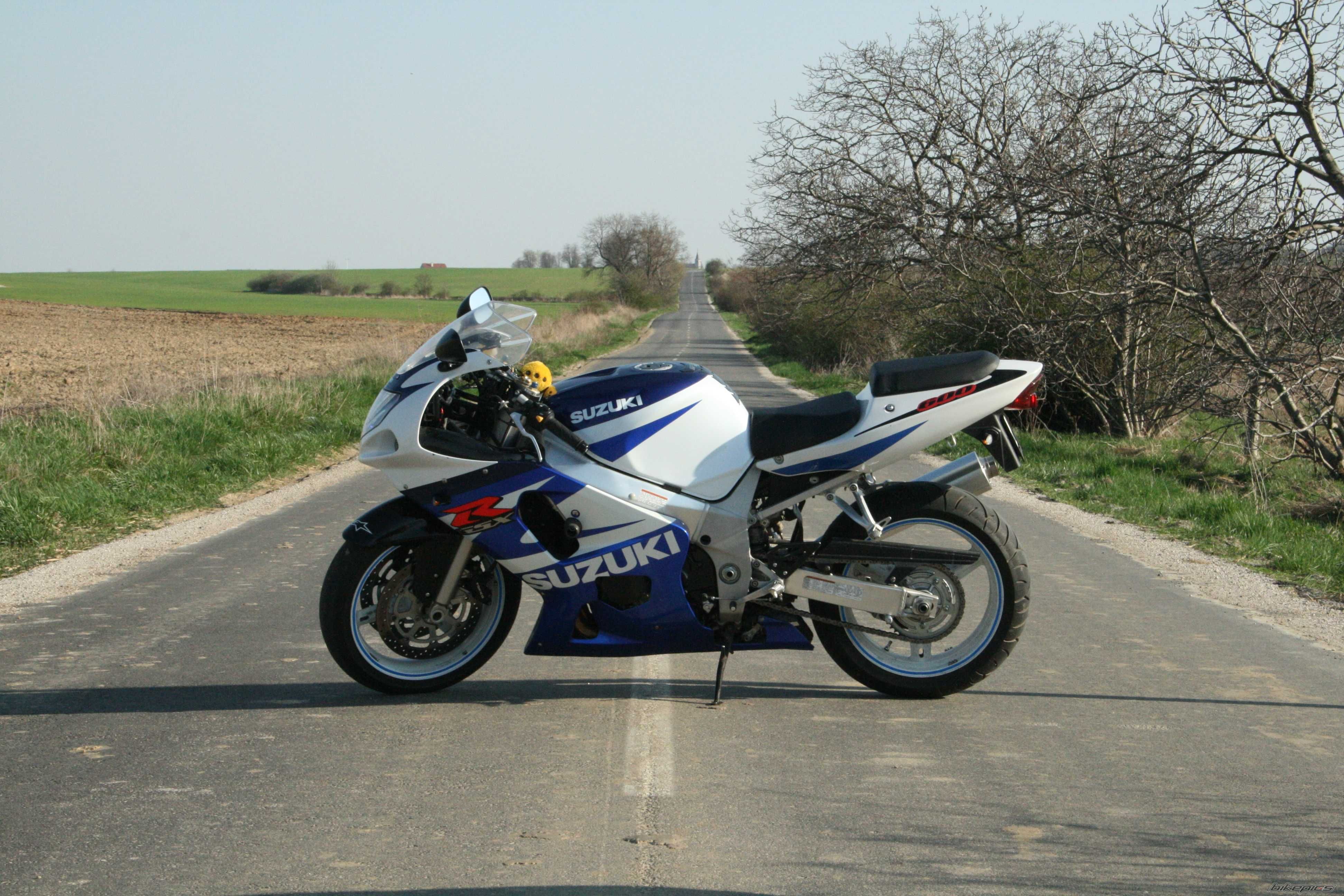 Photo 1627949